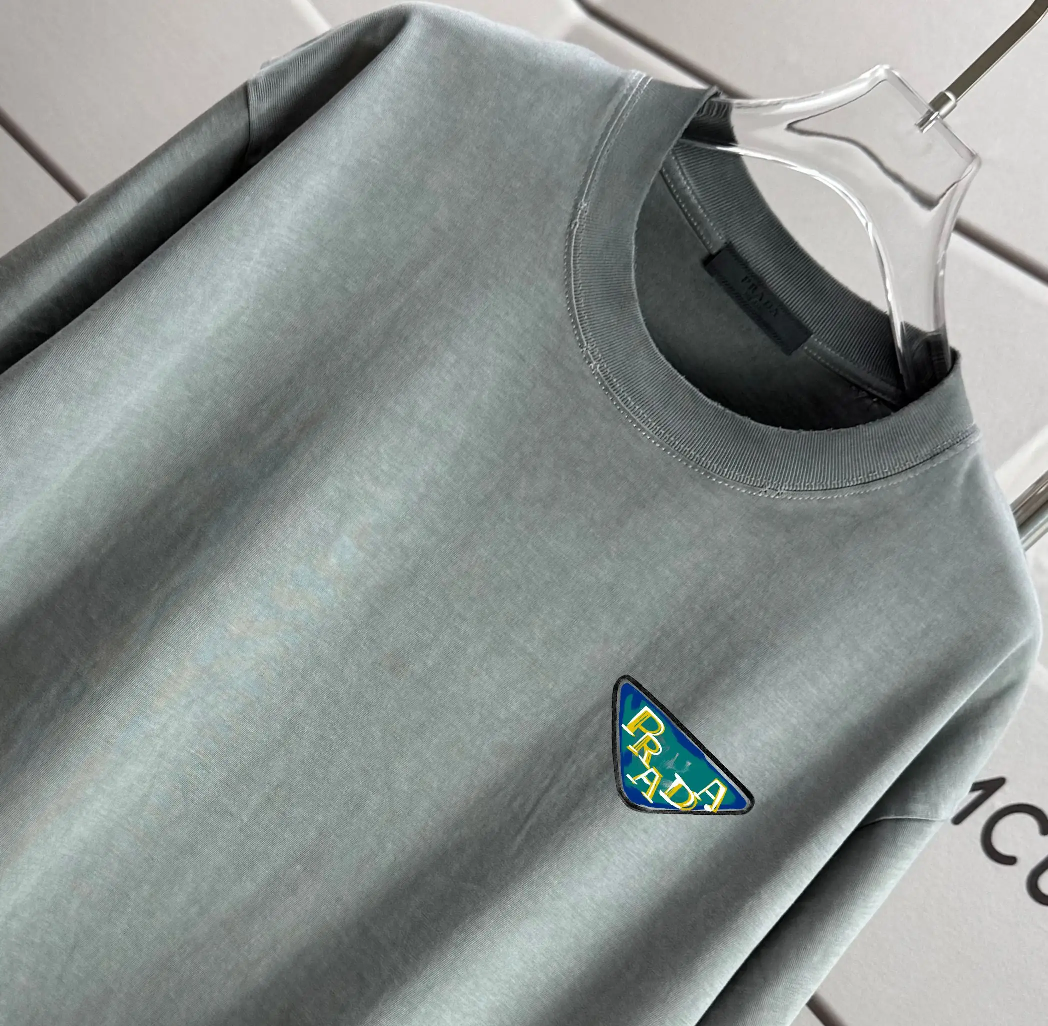 Logo Graphic Washed Cotton T-Shirt D14015597 — view 3