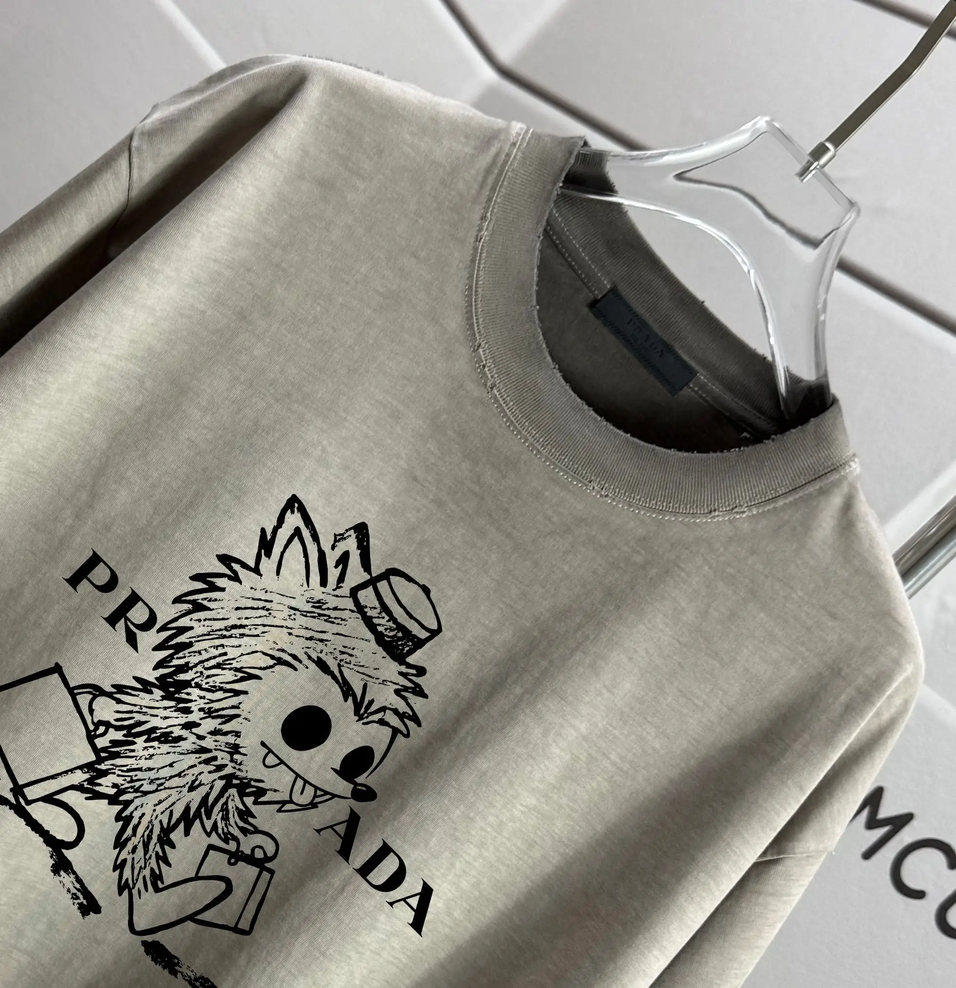 Graphic Print Washed Cotton T-Shirt D14012568 — view 3