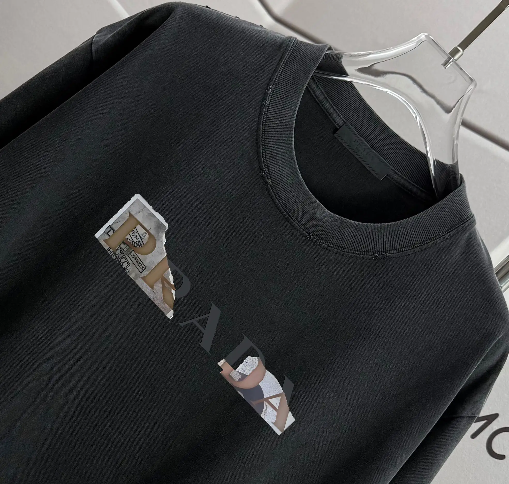 Logo Graphic Washed Cotton T-Shirt D14015571 — view 3
