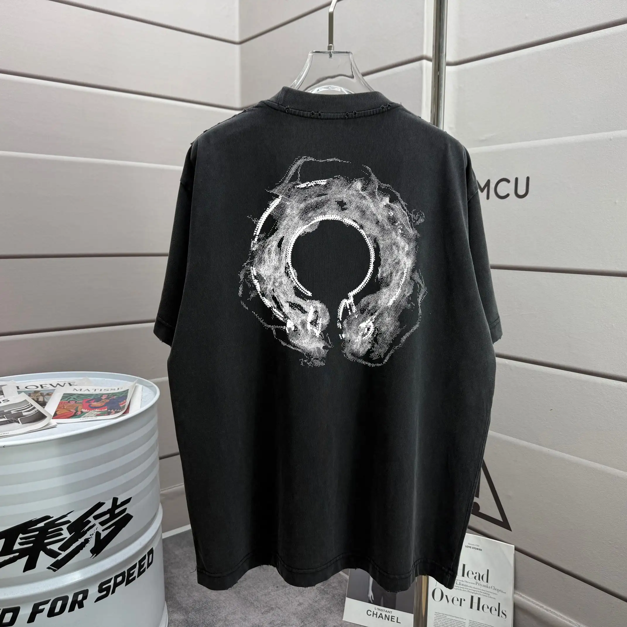 Washed Distressed Graphic T-Shirt D14015603