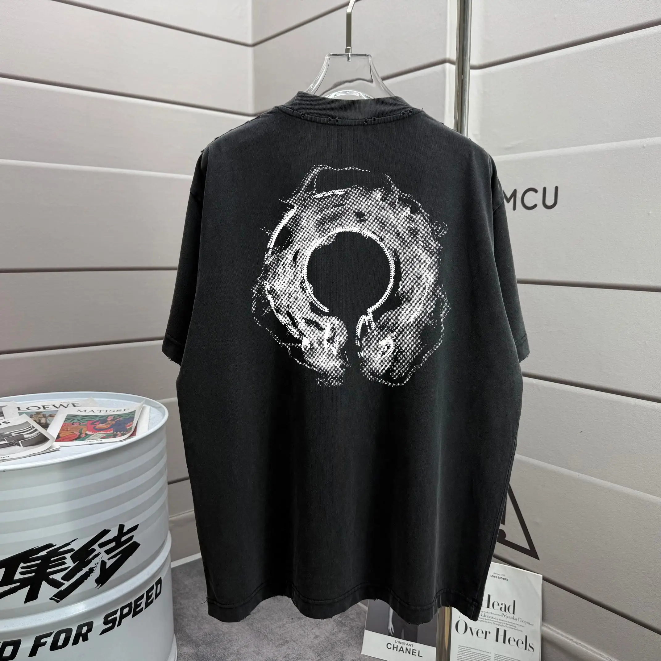Washed Distressed Graphic T-Shirt D14015603