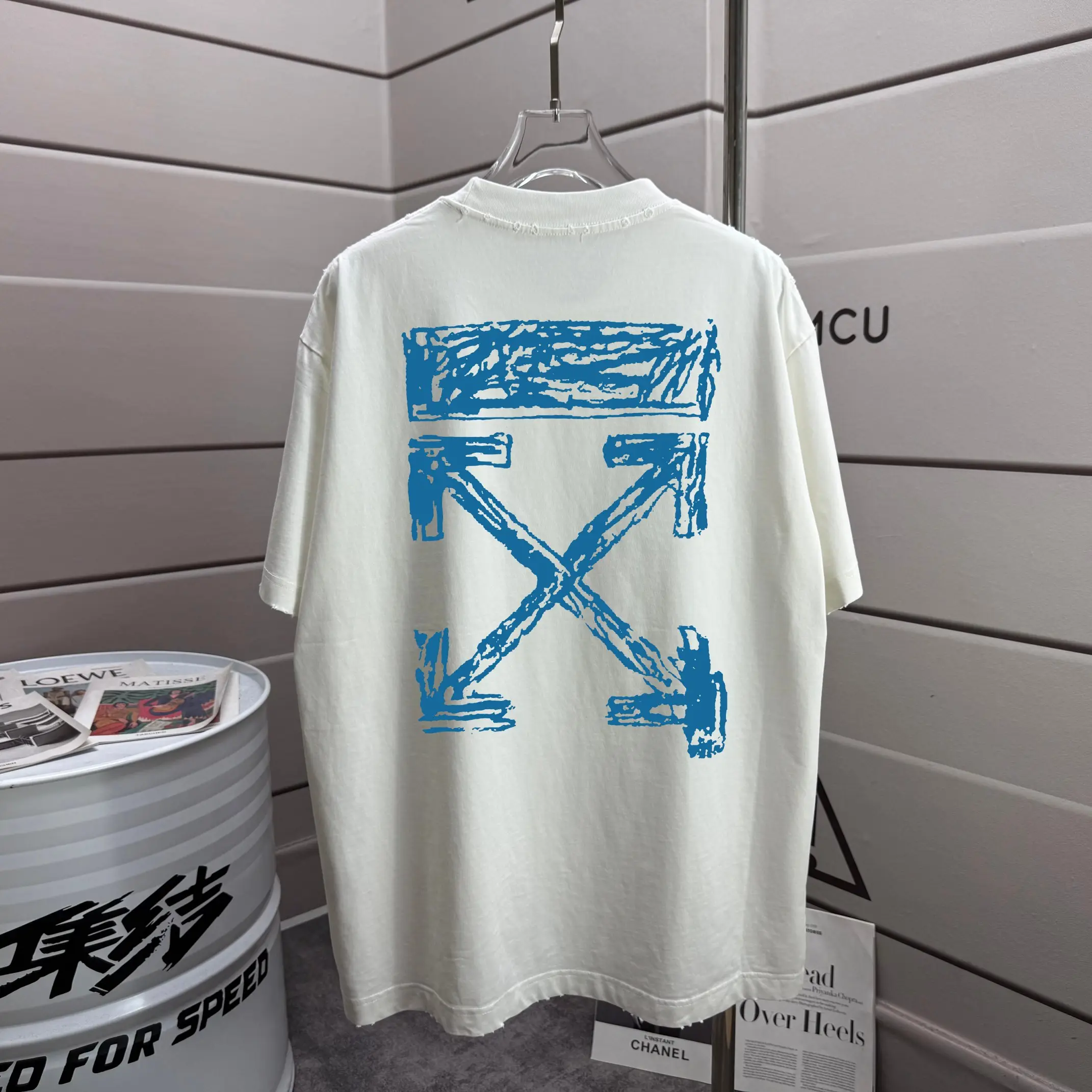Arrows Logo Distressed Cotton T-Shirt D14015628