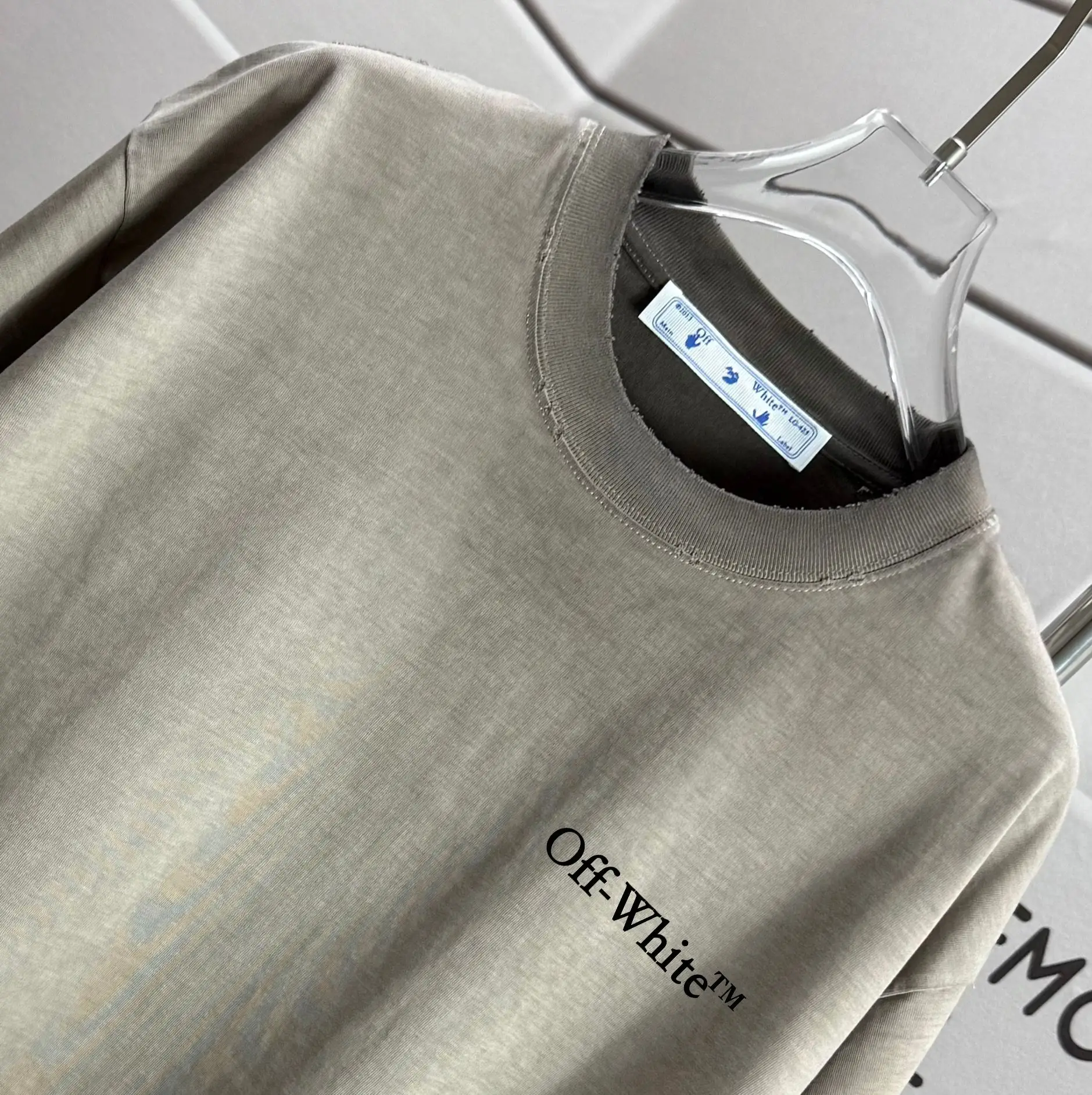 Distressed Logo Print Cotton T-Shirt D14015561 — view 3