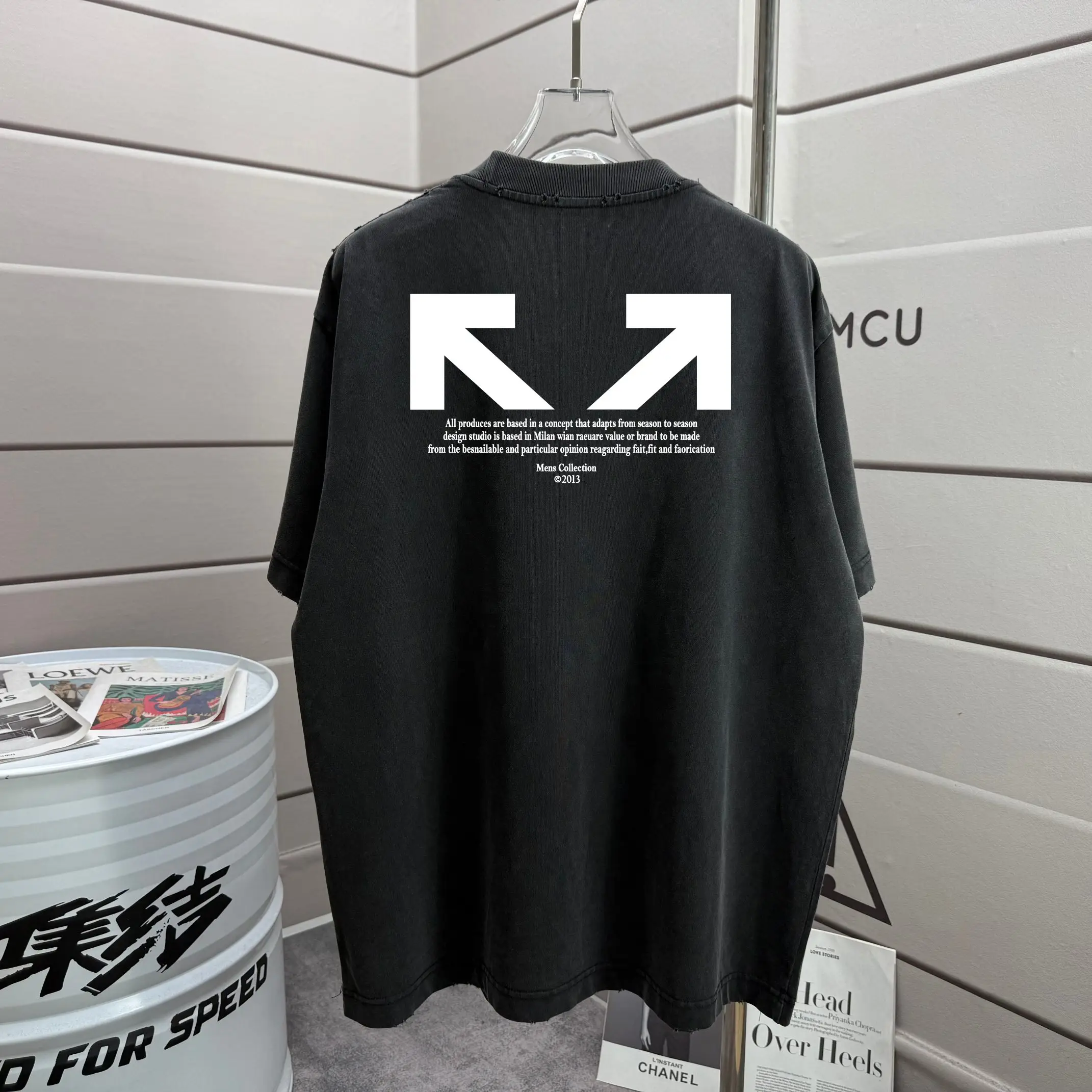 Distressed Arrows Logo Cotton T-Shirt D14015559