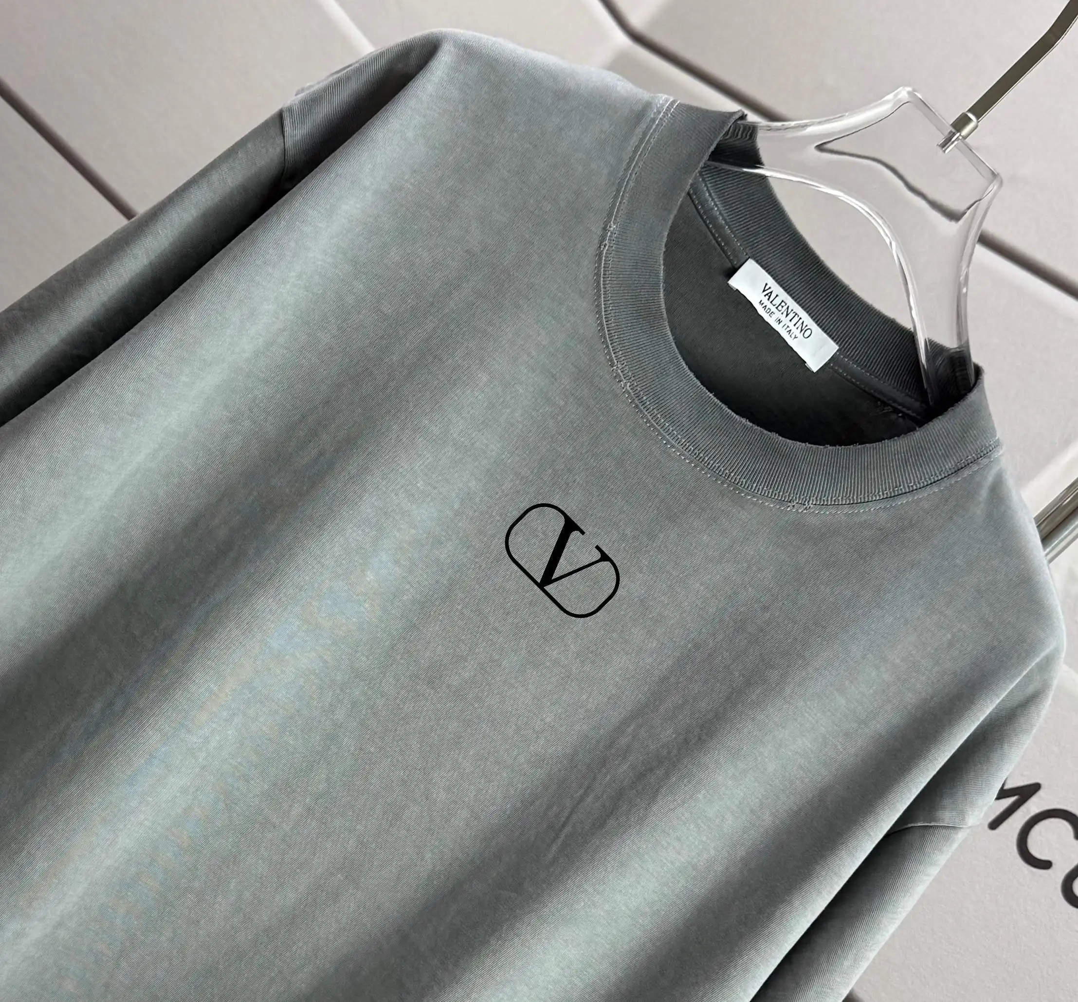 Logo Print Distressed Cotton T-Shirt D14015621 — view 3