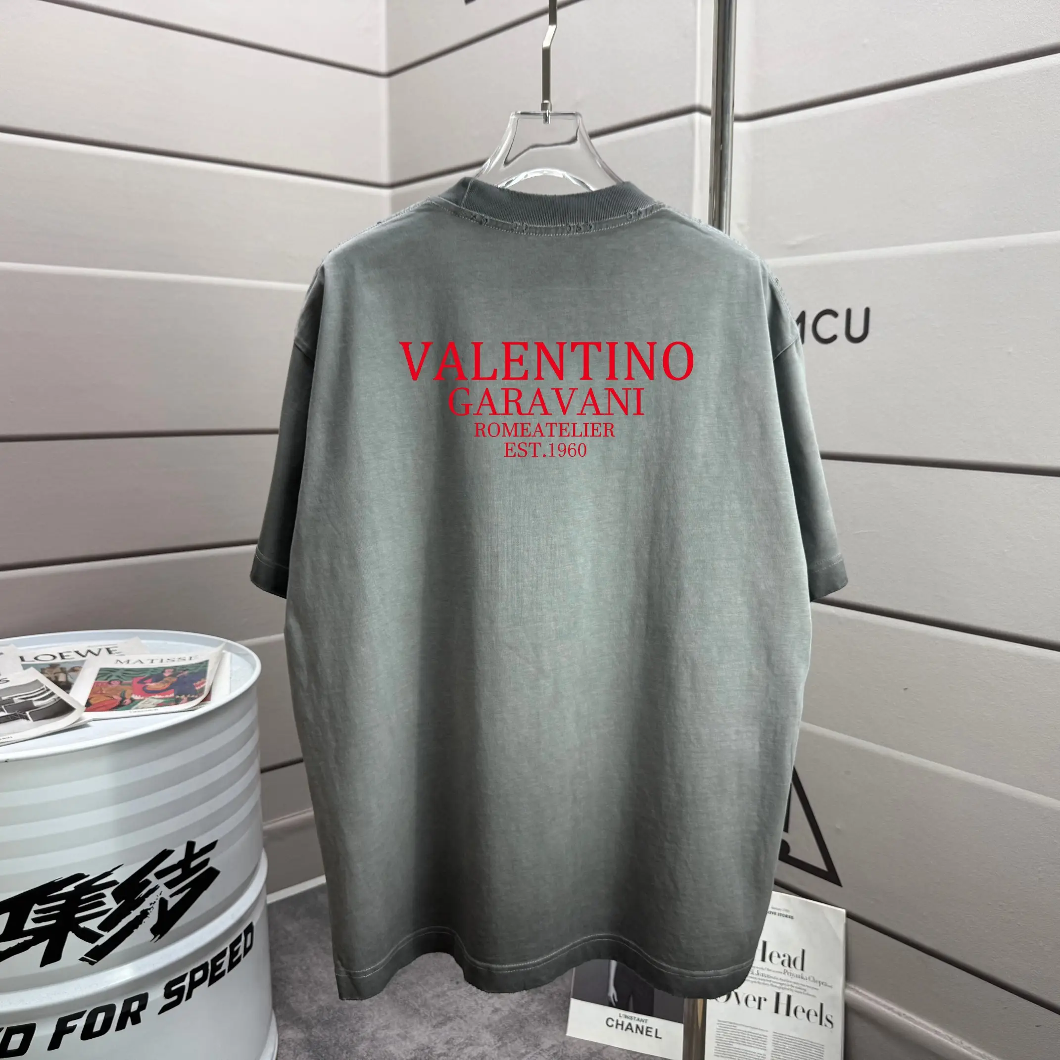 VLogo Print Washed Cotton T-Shirt D14015568 — view 2
