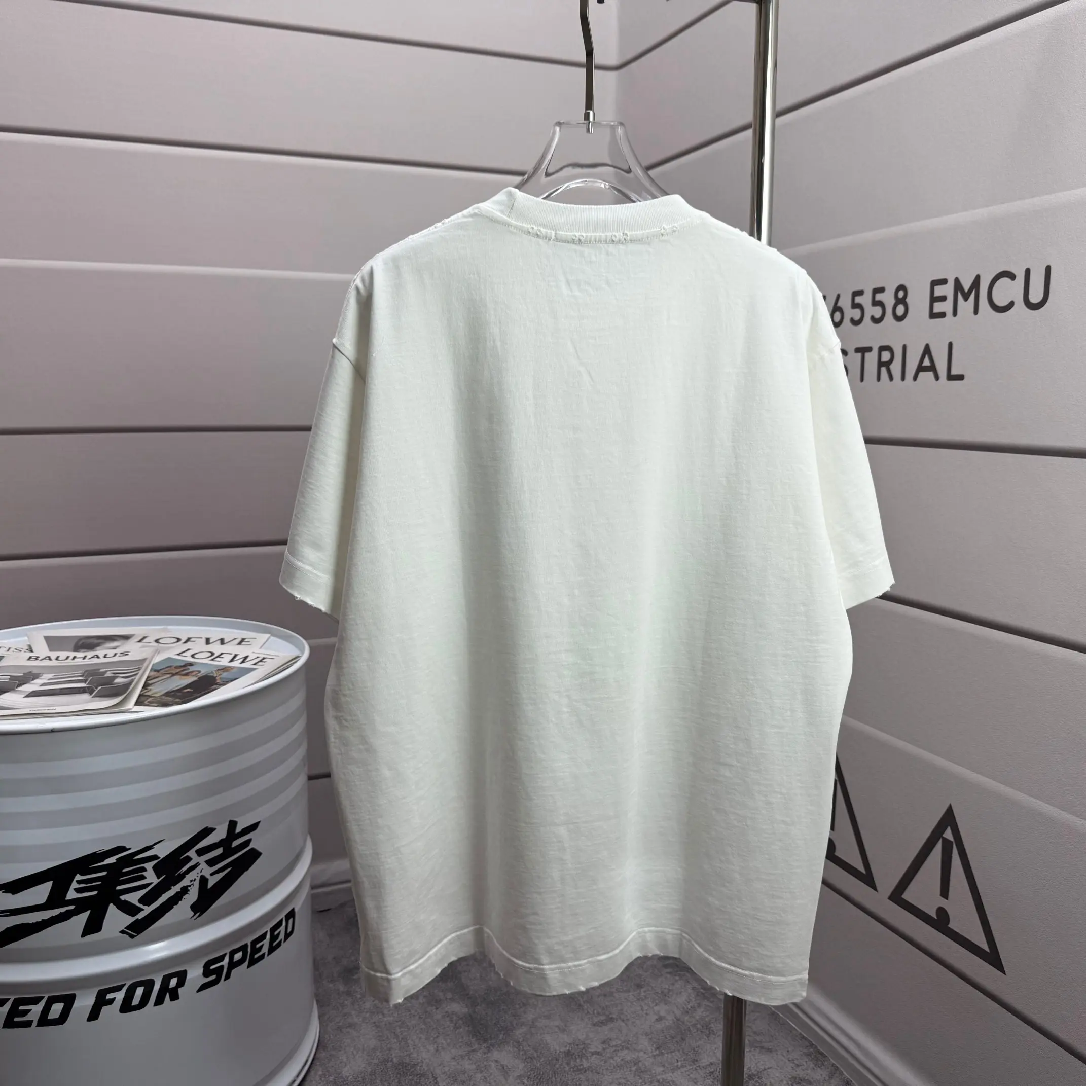 Logo Print Distressed Cotton T-Shirt D14515505 — view 2