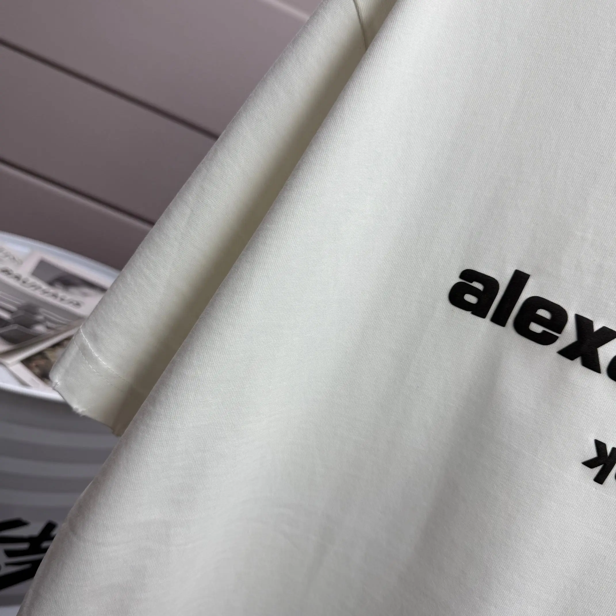Logo Print Distressed Cotton T-Shirt D14515505 — view 4
