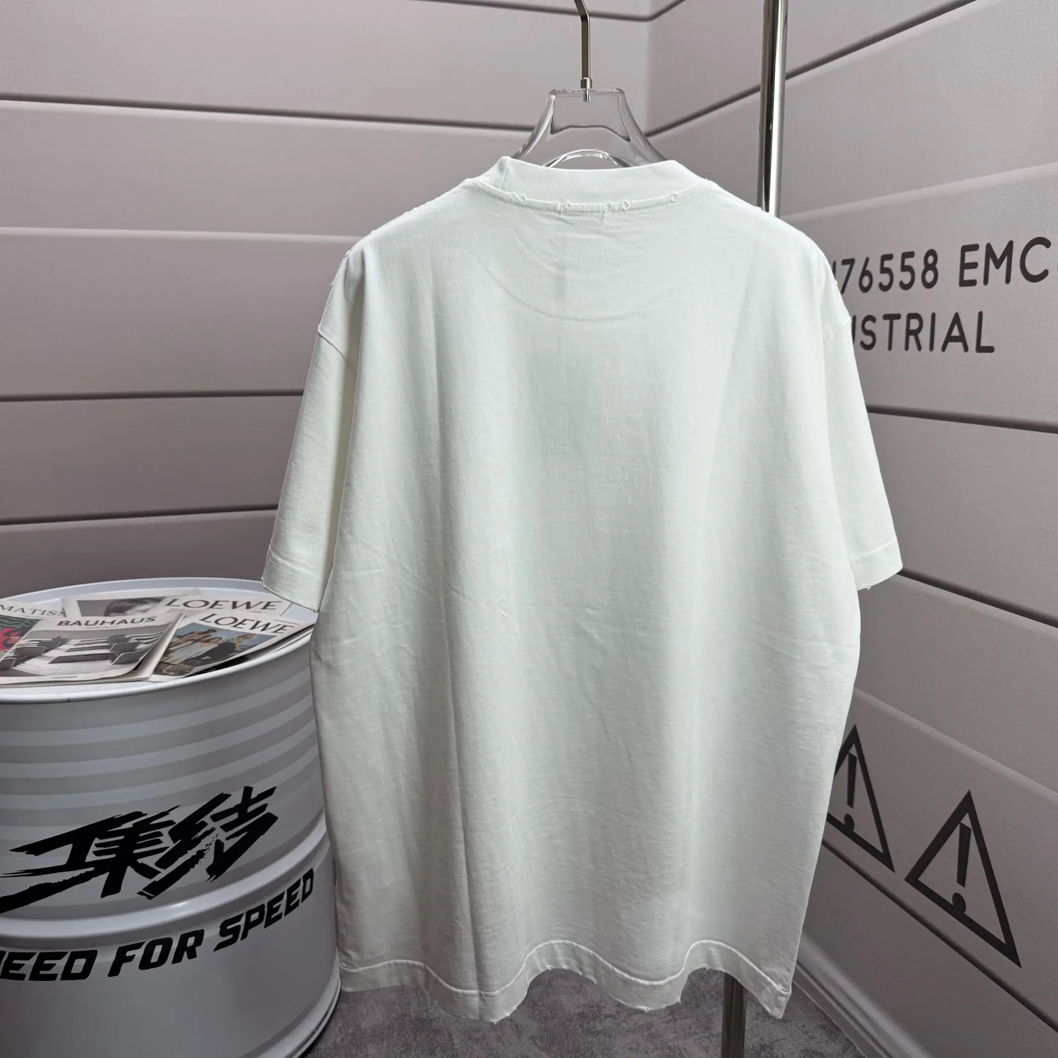 Logo Print Distressed Cotton T-Shirt D14512538 — view 2