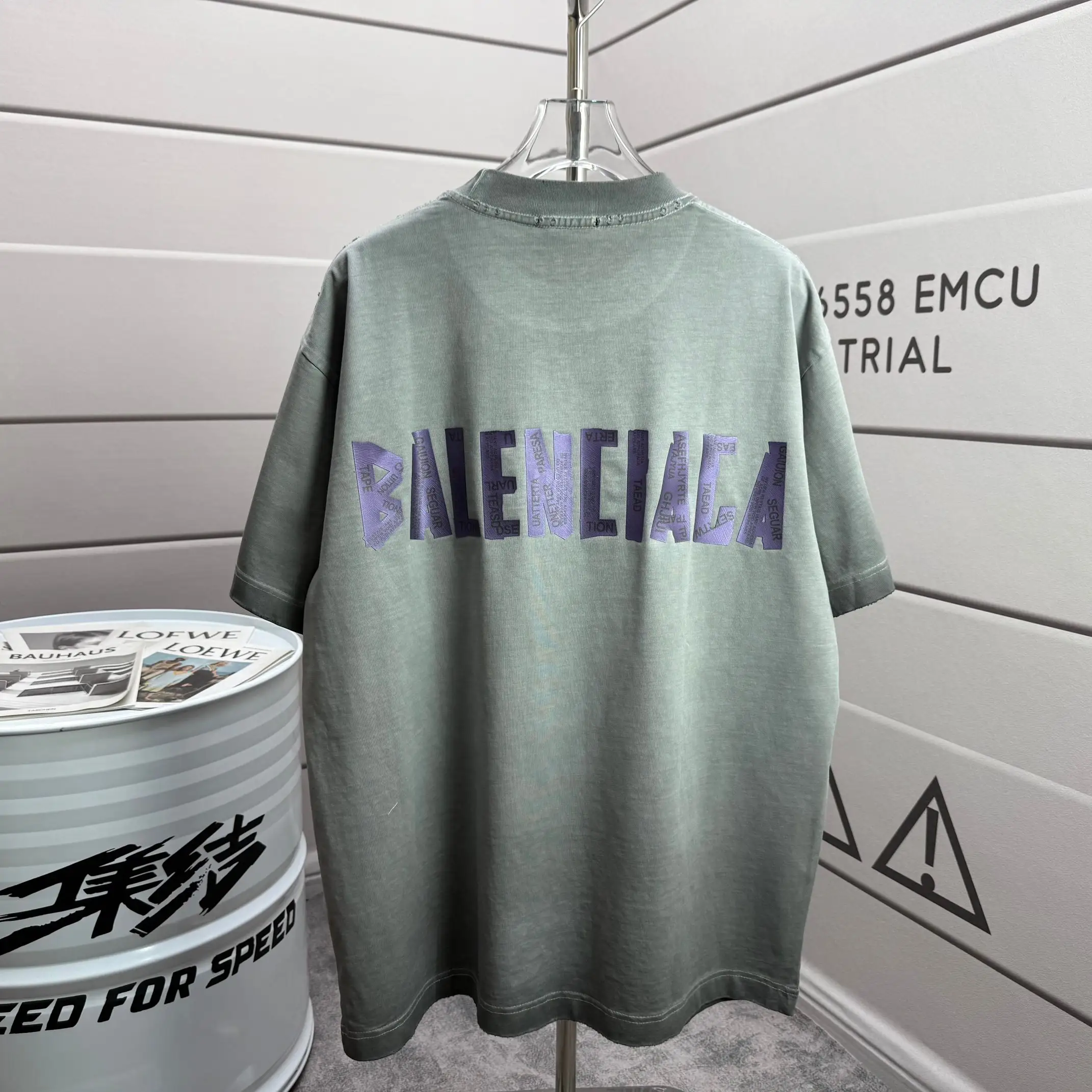 Logo-Appliqué Distressed Cotton T-Shirt D15015544