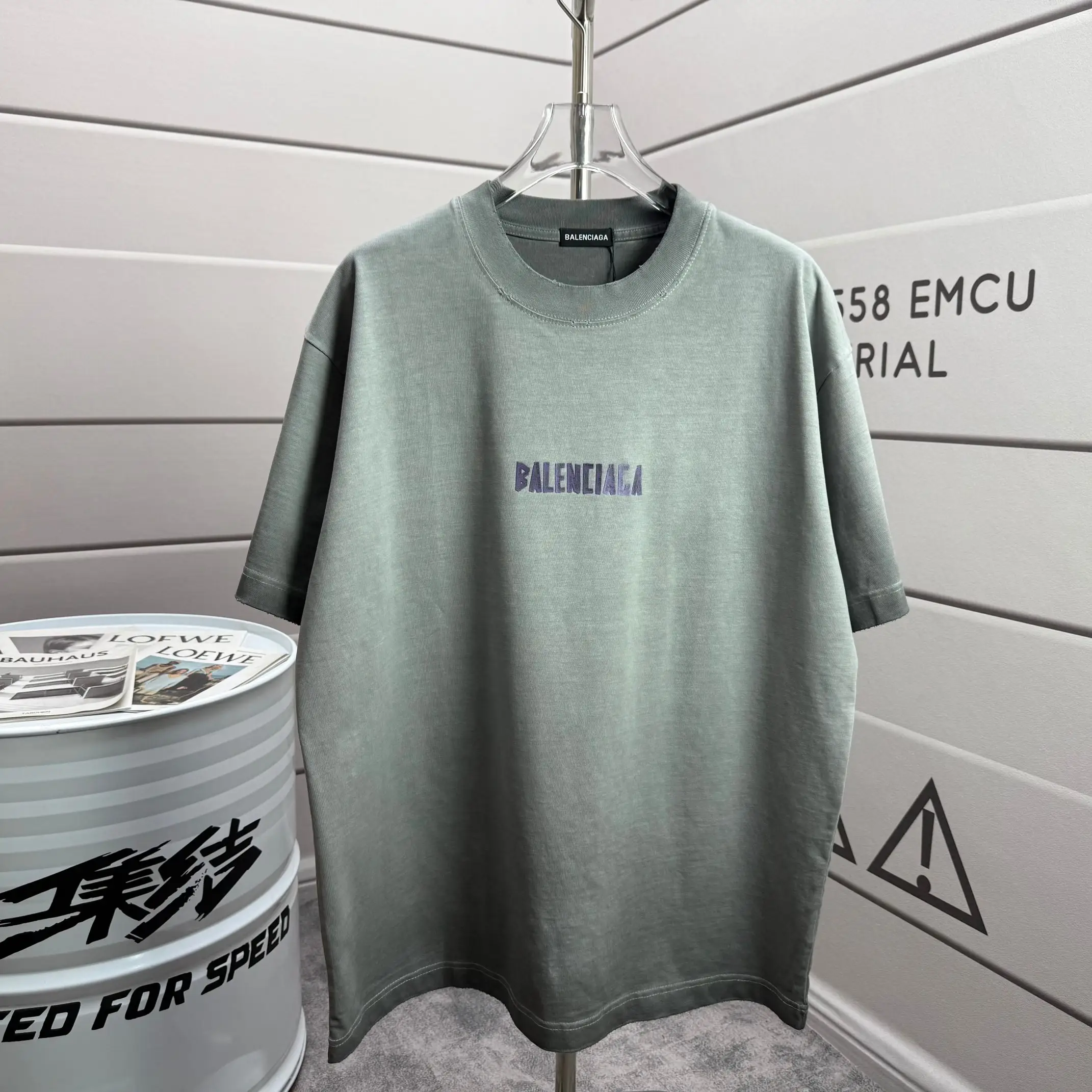 Logo-Appliqué Distressed Cotton T-Shirt D15015544 — view 2
