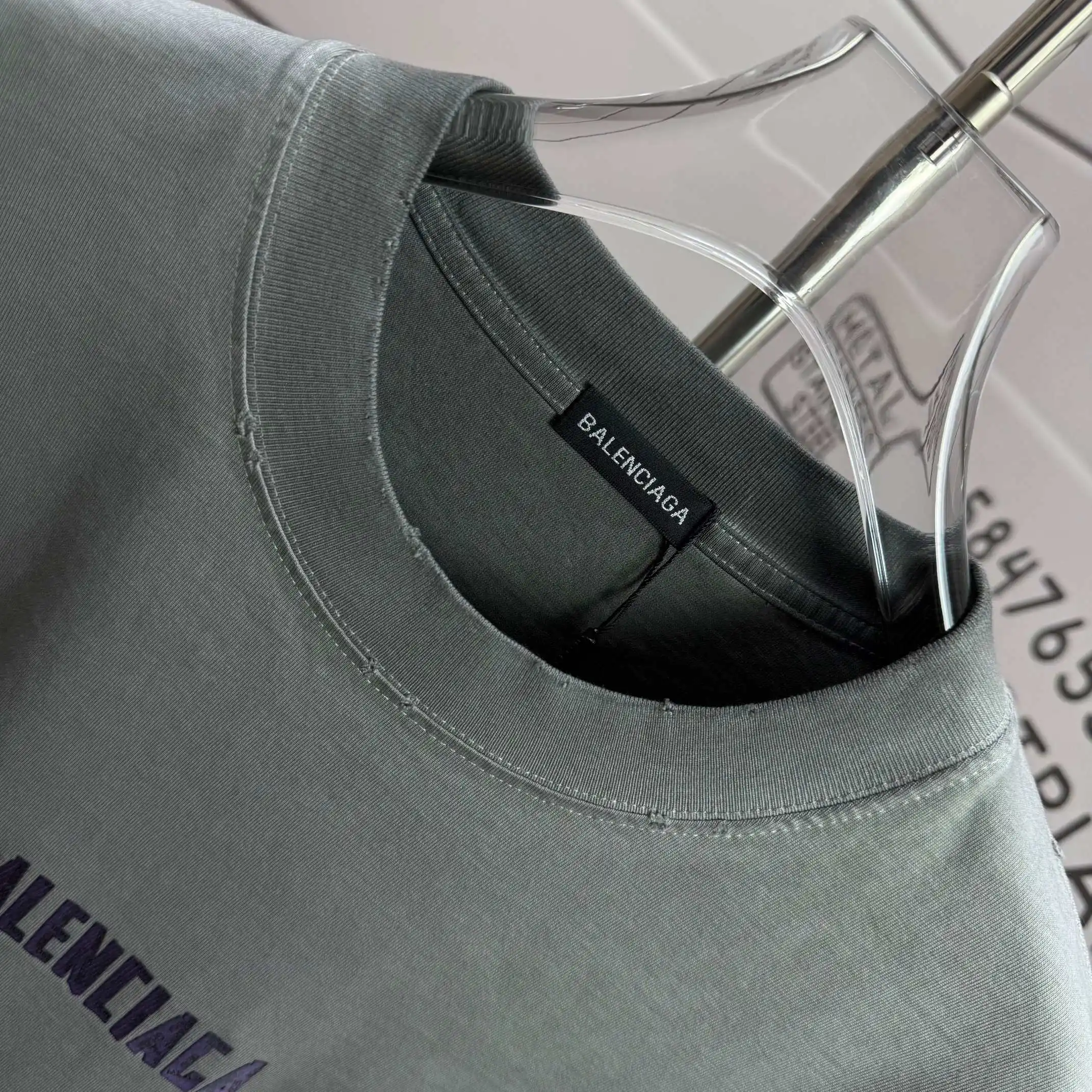 Logo-Appliqué Distressed Cotton T-Shirt D15015544 — view 3