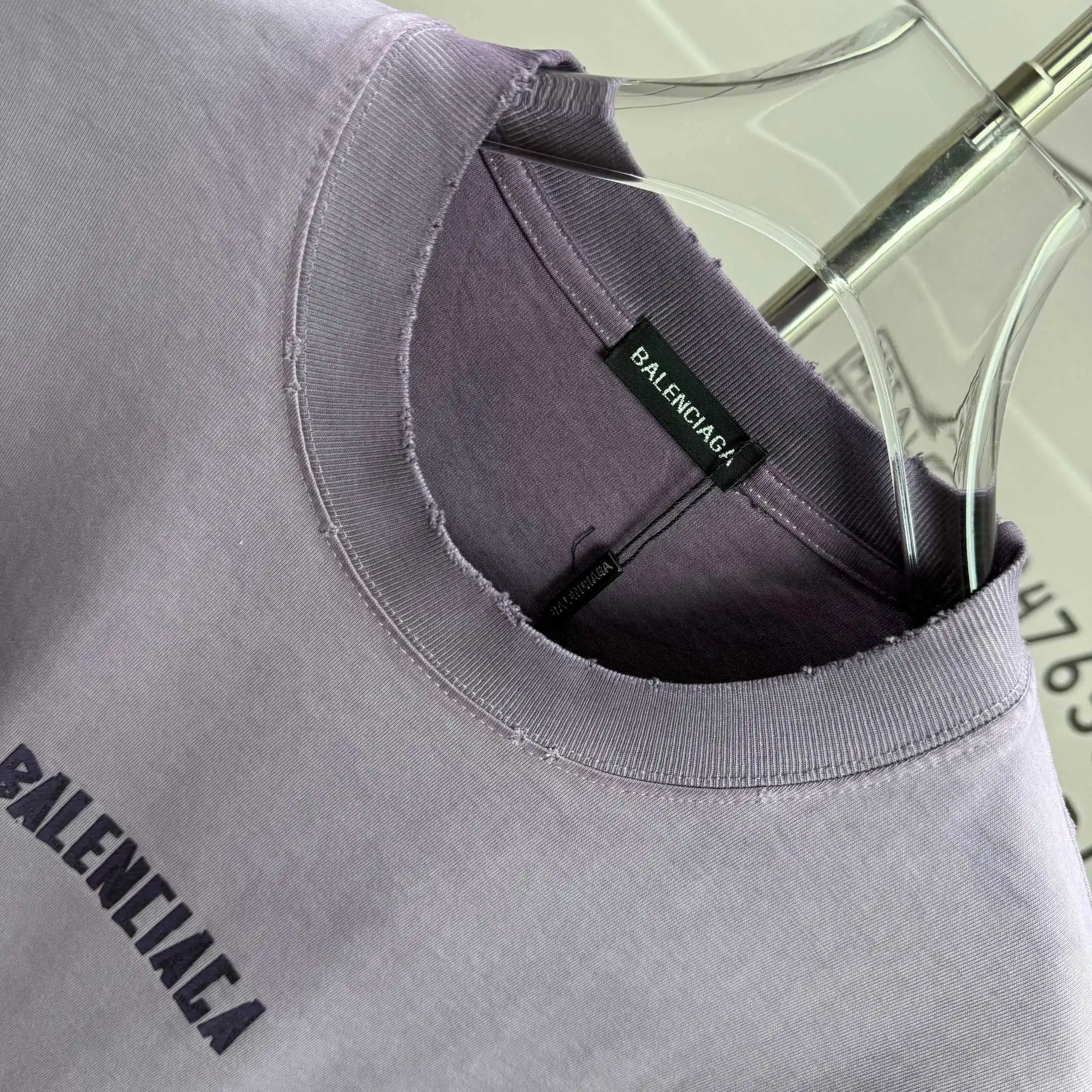 Logo-Appliqué Distressed Cotton T-Shirt D15015545 — view 3