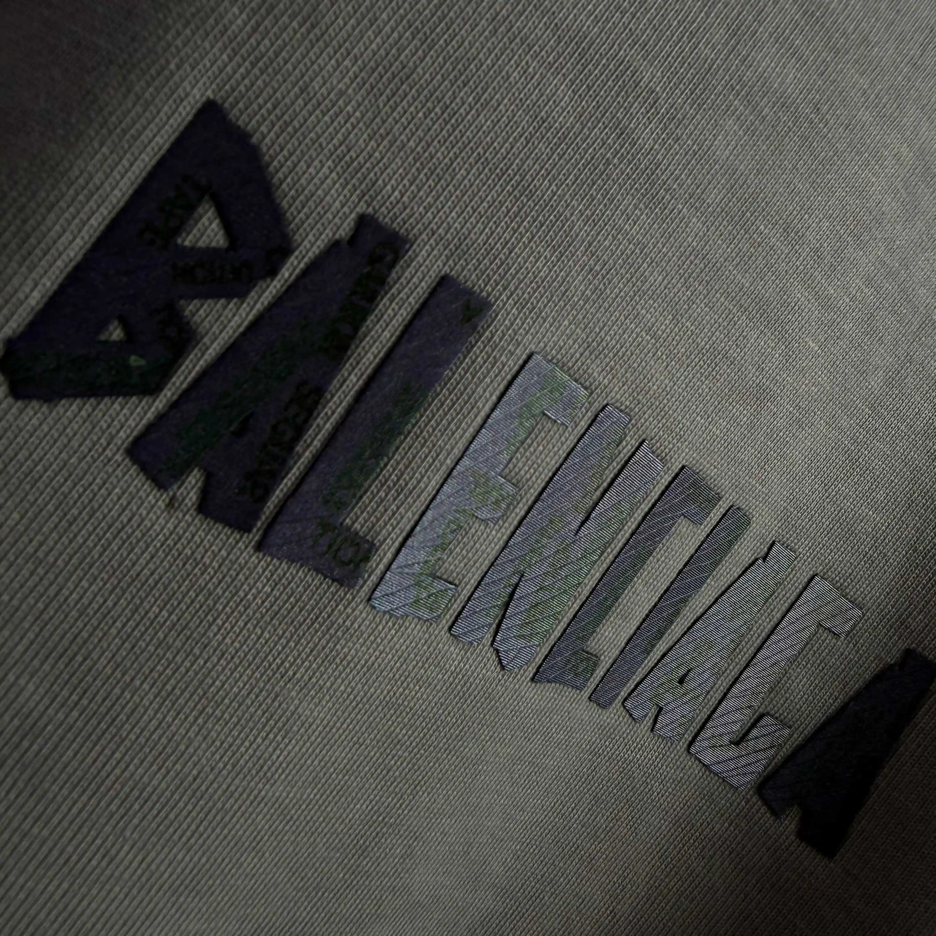 Logo-Appliqué Distressed Cotton T-Shirt D15015545 — view 5