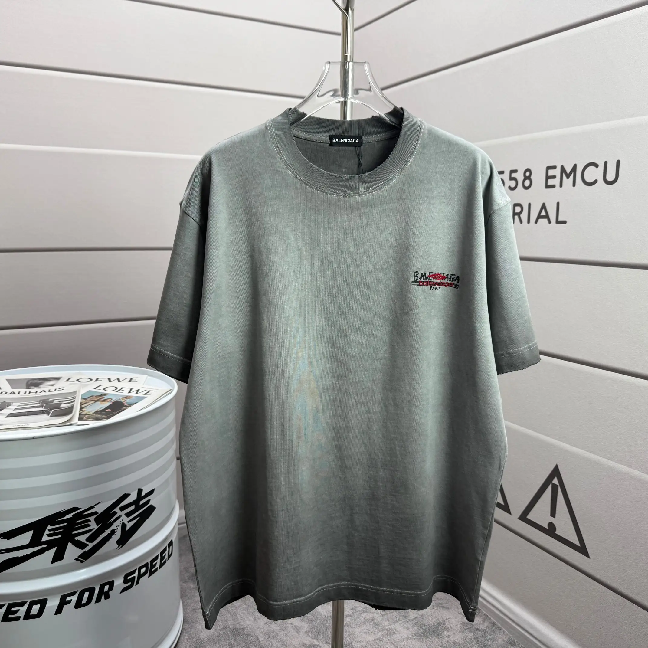Logo Print Distressed Washed Cotton T-Shirt D15015548 — view 2
