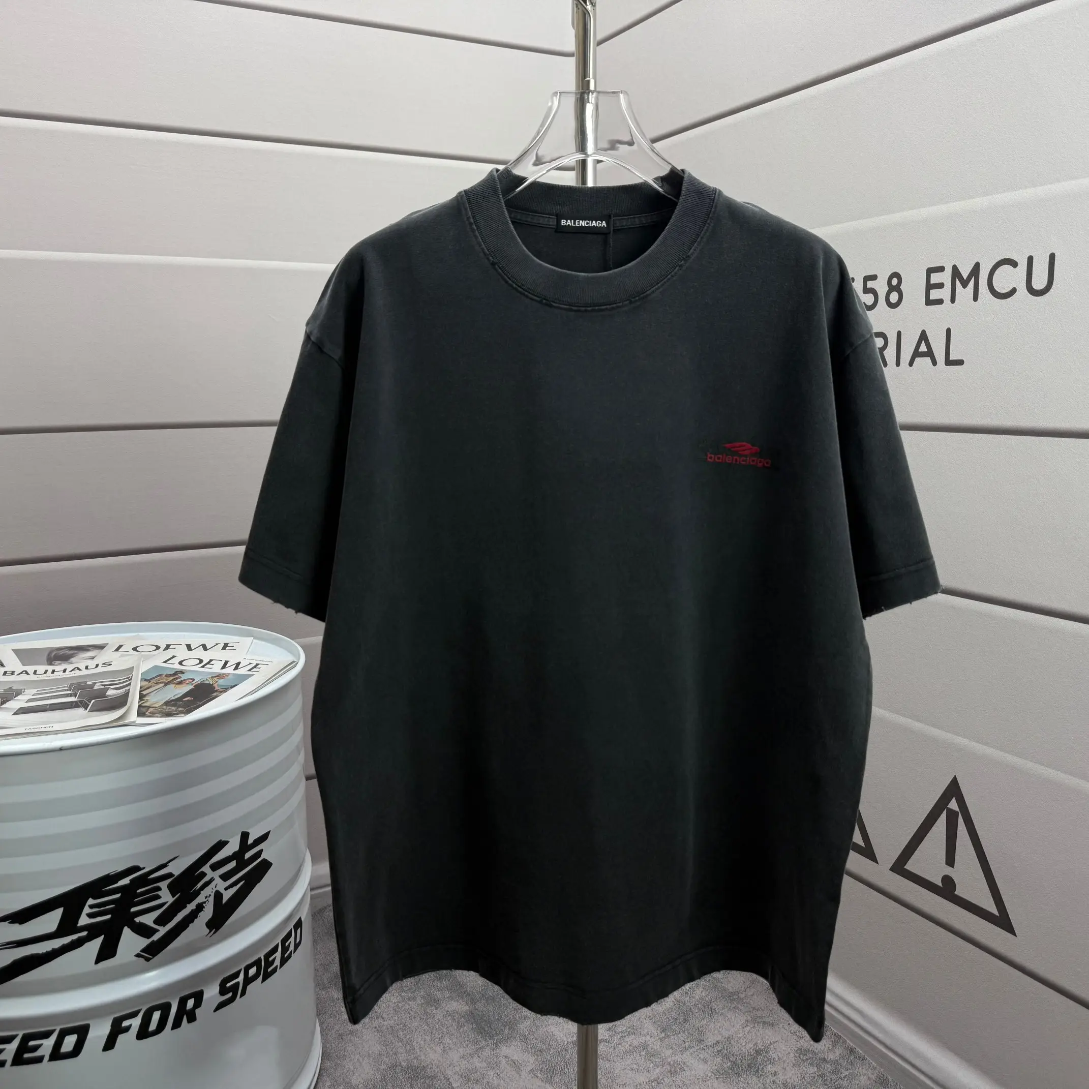 Logo-Print Distressed Washed Cotton T-Shirt D15015547 — view 2