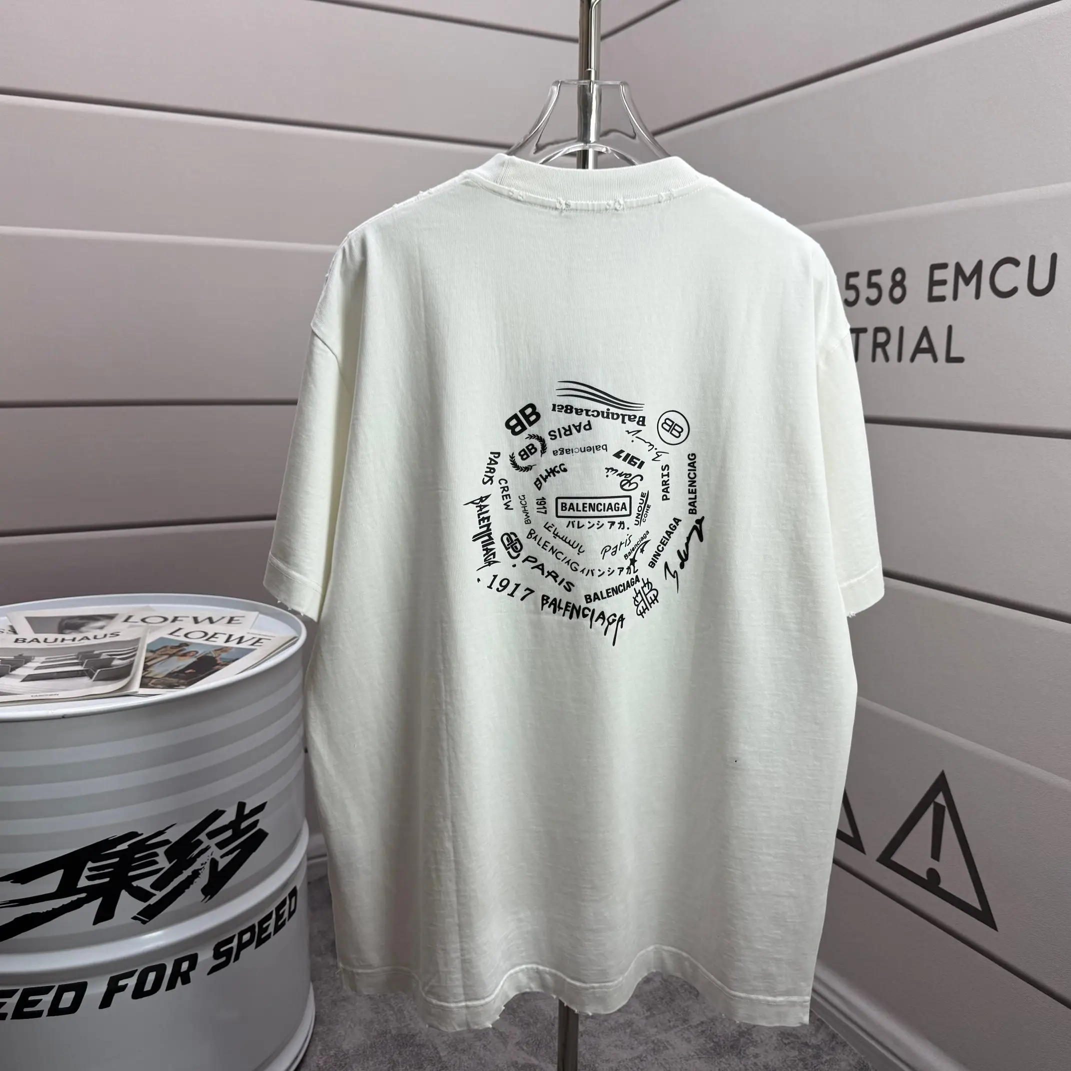 Logo Print Distressed Cotton T-Shirt D15015549 — view 2