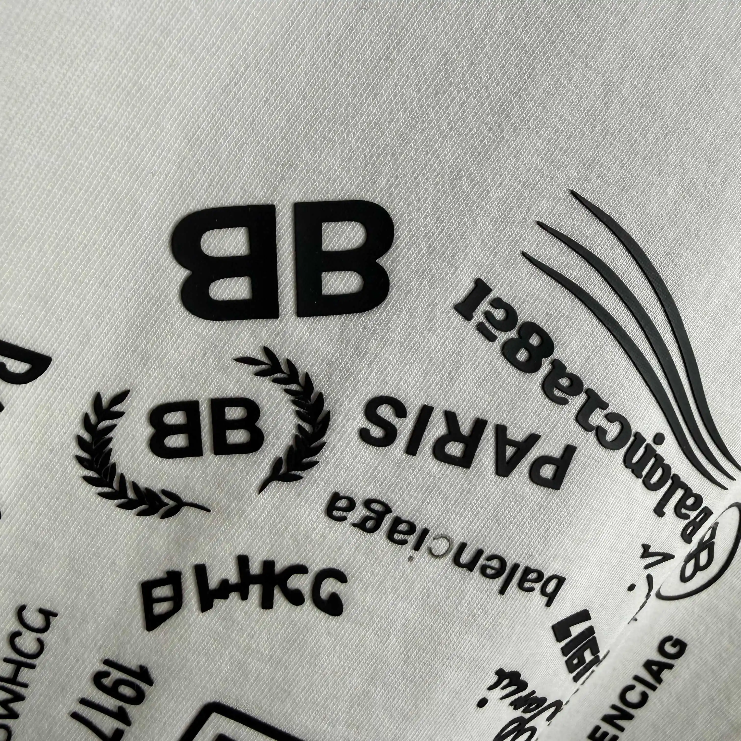 Logo Print Distressed Cotton T-Shirt D15015549 — view 7