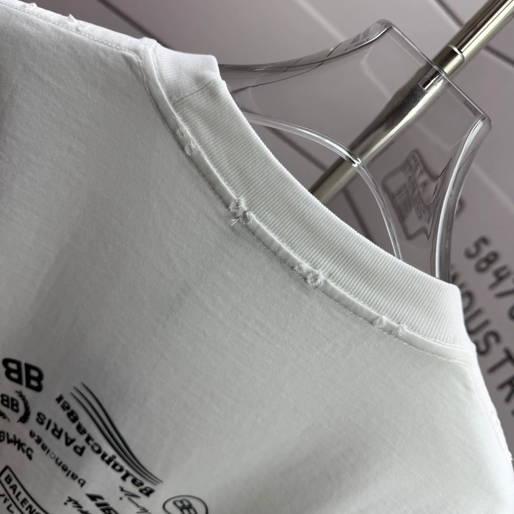 Logo Print Distressed Cotton T-Shirt D15015549 — view 8