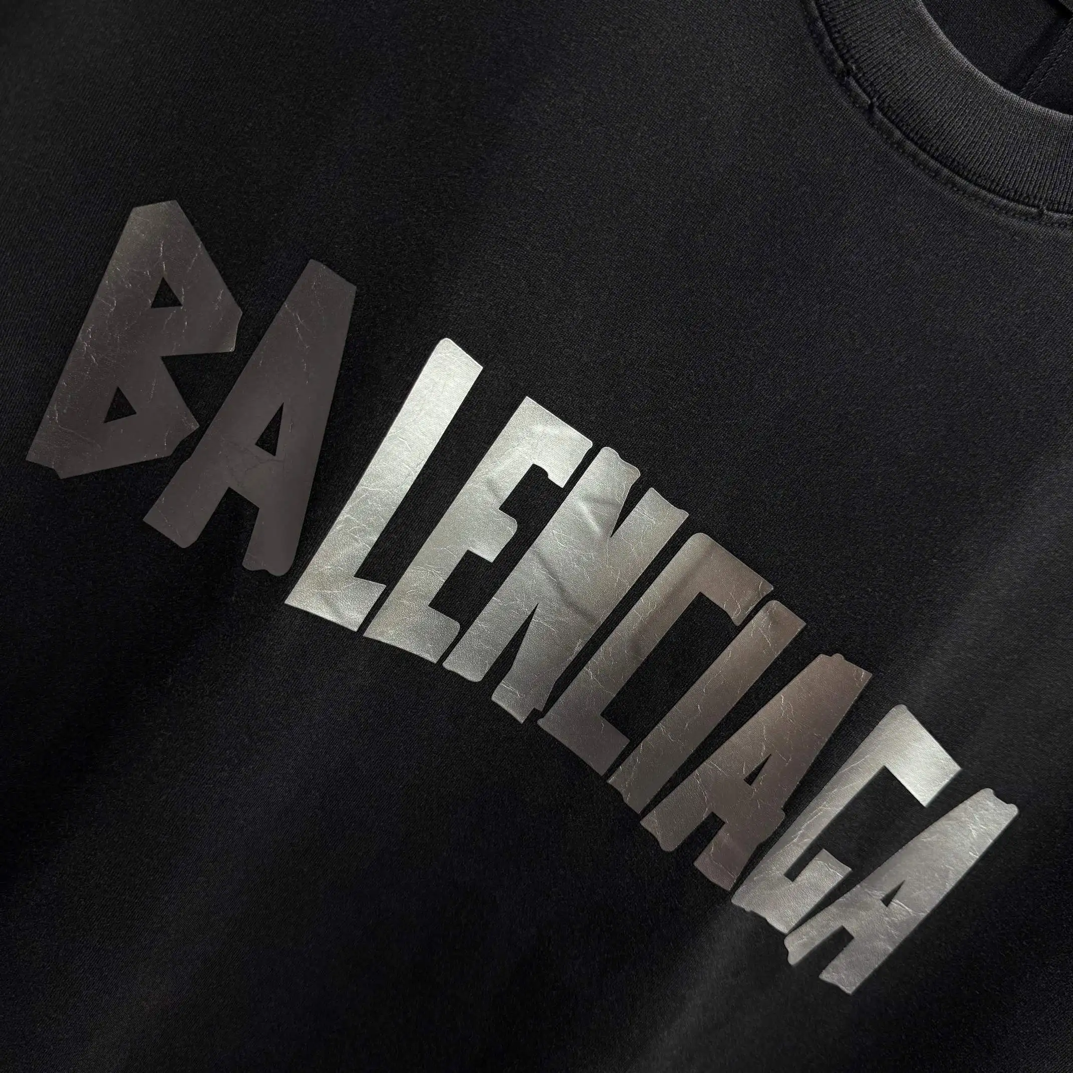 Logo-Print Distressed Washed Cotton T-Shirt D15015553 — view 5