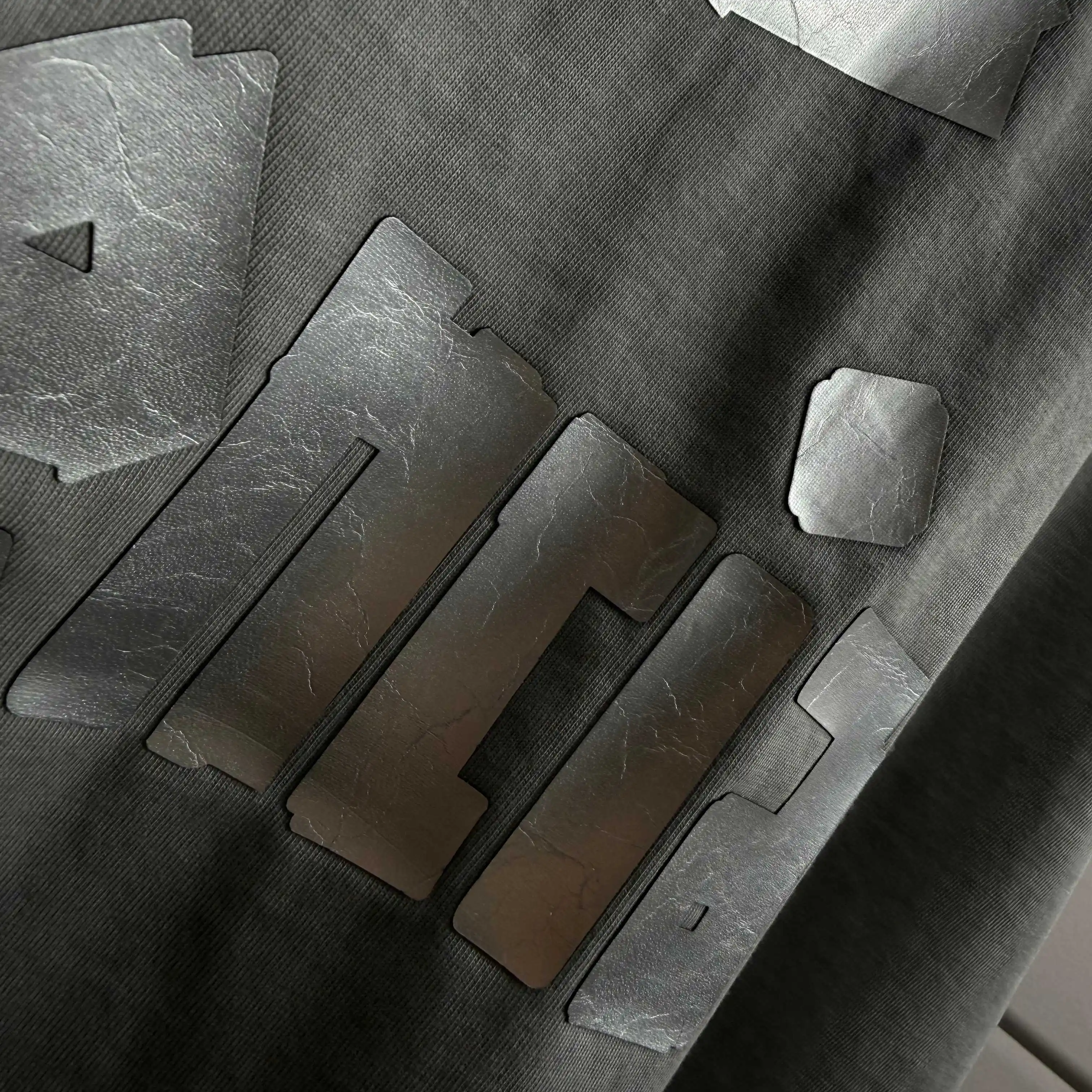 Logo-Print Distressed Washed Cotton T-Shirt D15015554 — view 9