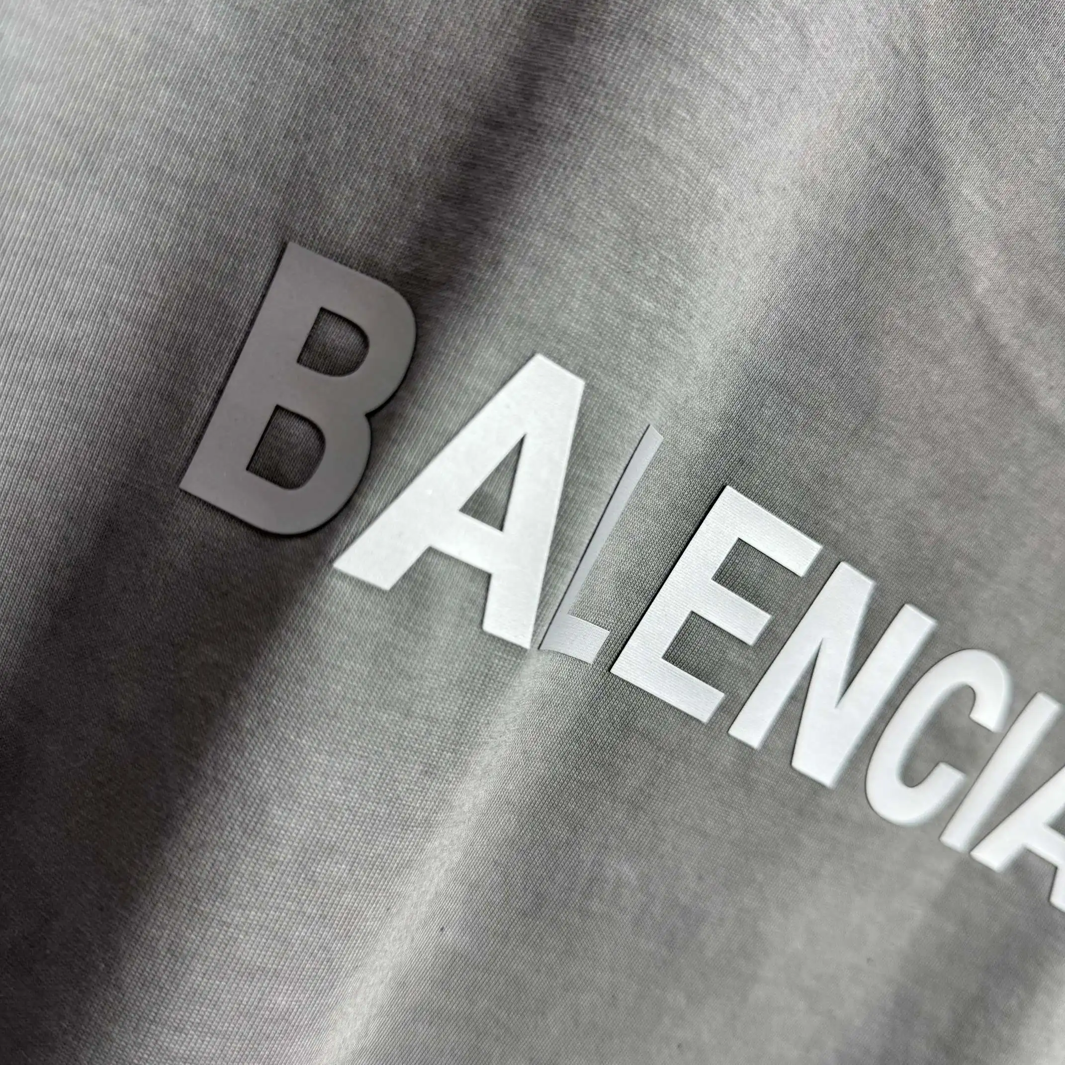 Logo-Print Distressed Washed Cotton T-Shirt D15015521 — view 7