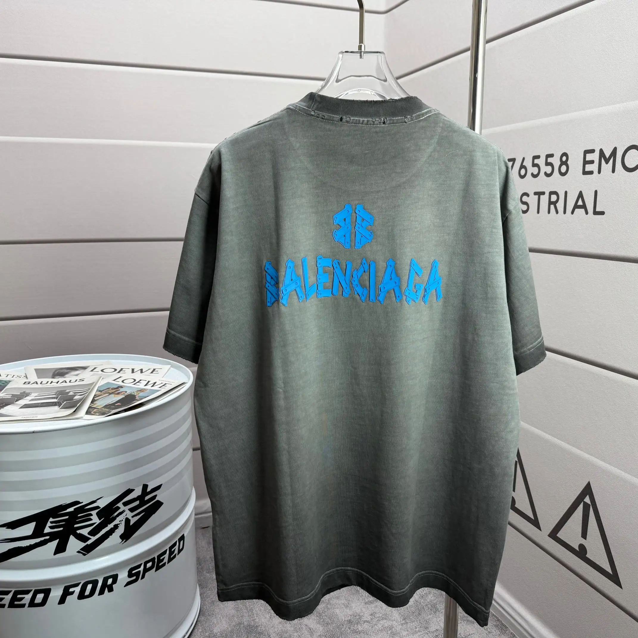 Distressed Logo-Appliqué Cotton T-Shirt D15012528 — view 2