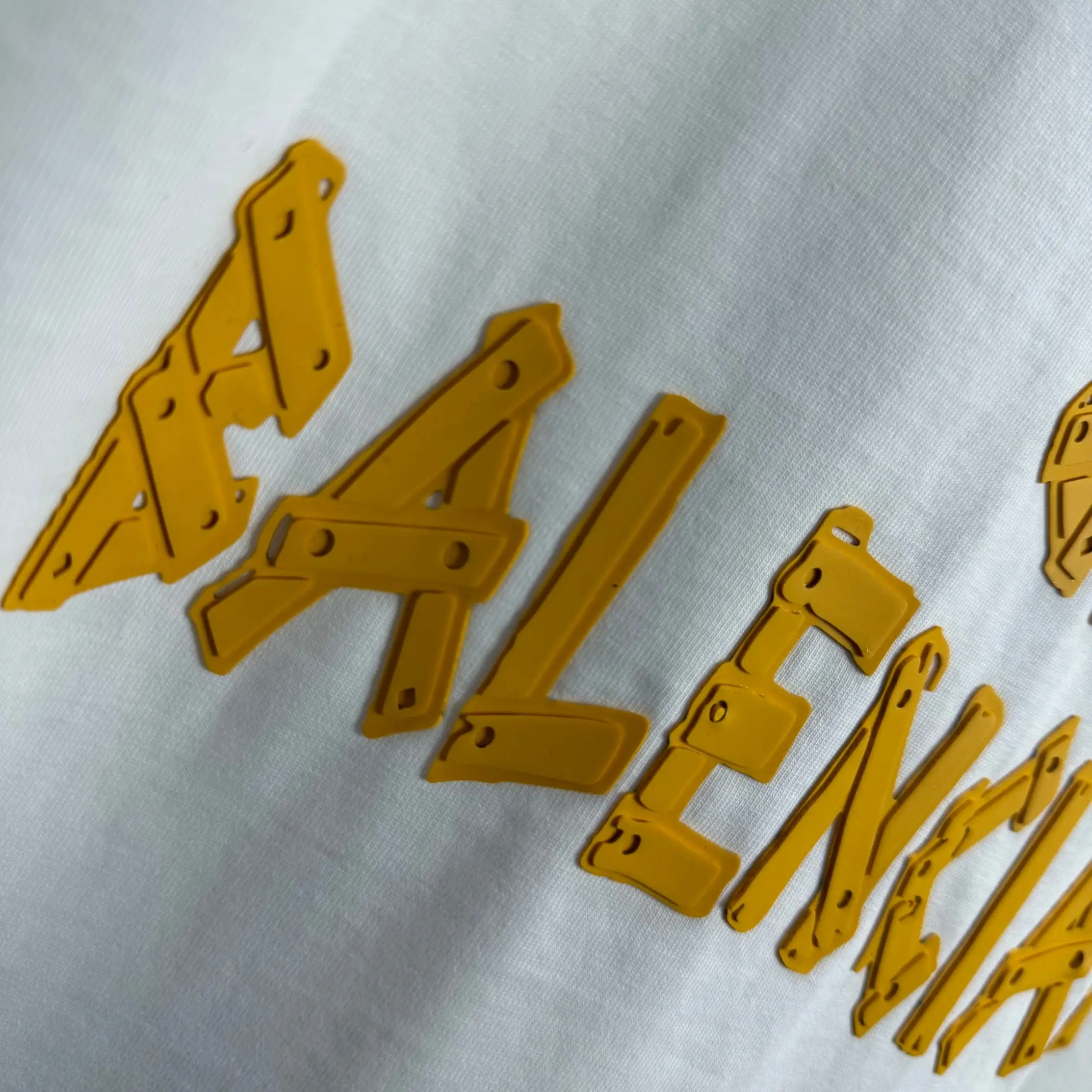 Logo Graphic Distressed Cotton T-Shirt D15012526 — view 7