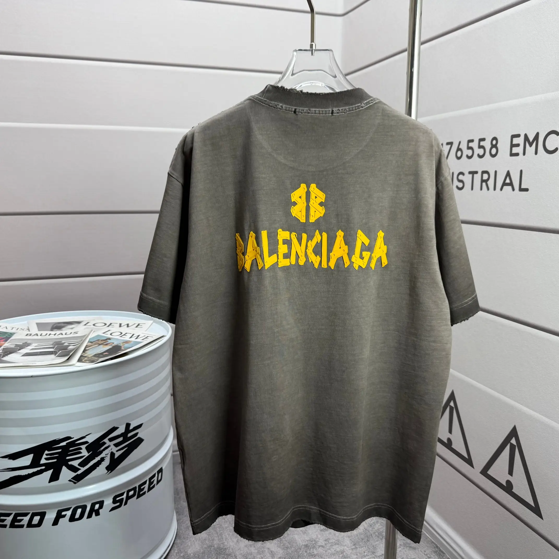 Distressed Logo-Appliqué Cotton T-Shirt D15012529 — view 2