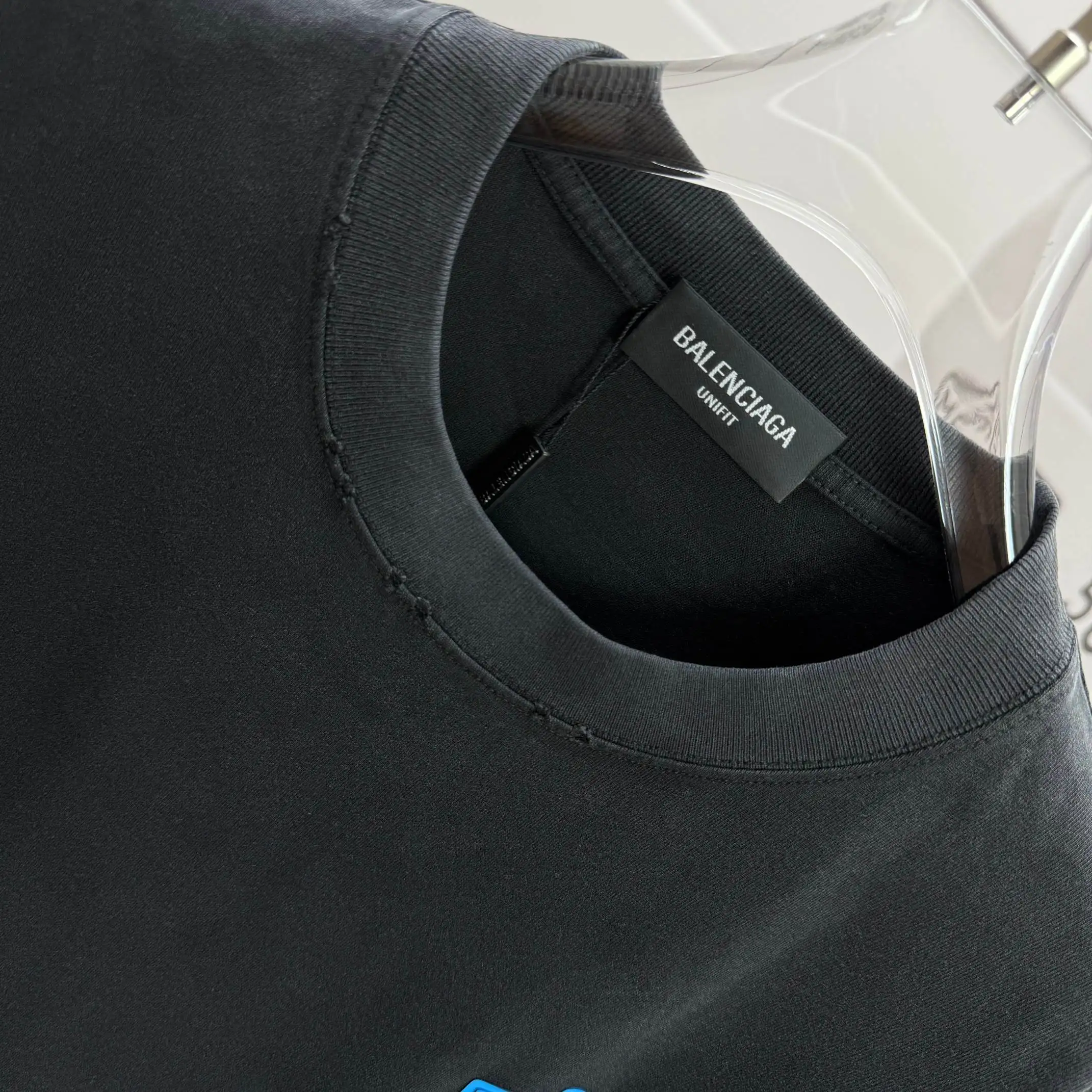 Logo Embroidered Washed Cotton T-Shirt D15012527 — view 3