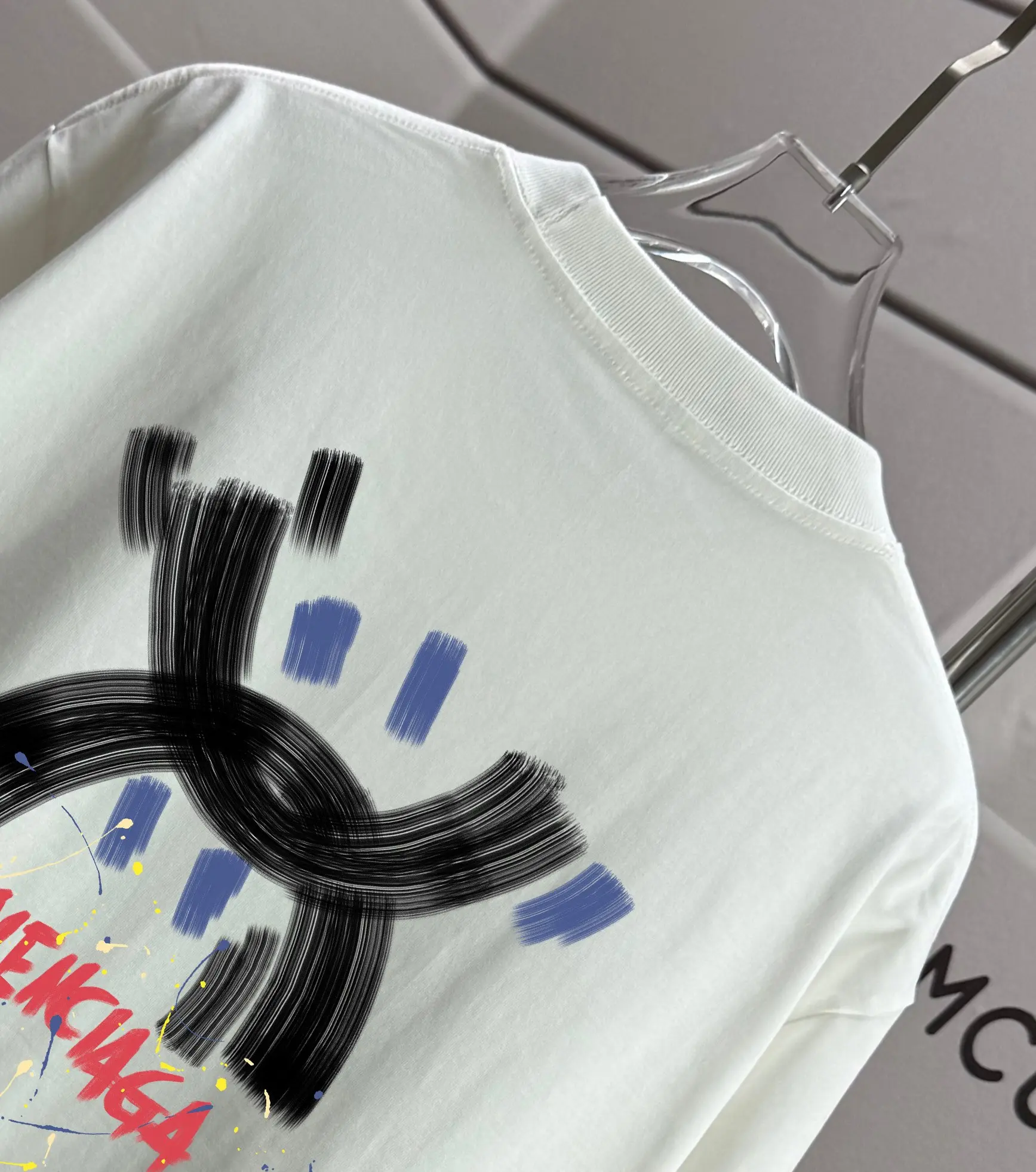 Balenciaga Graphic Print Cotton T-Shirt D15013315 — view 3