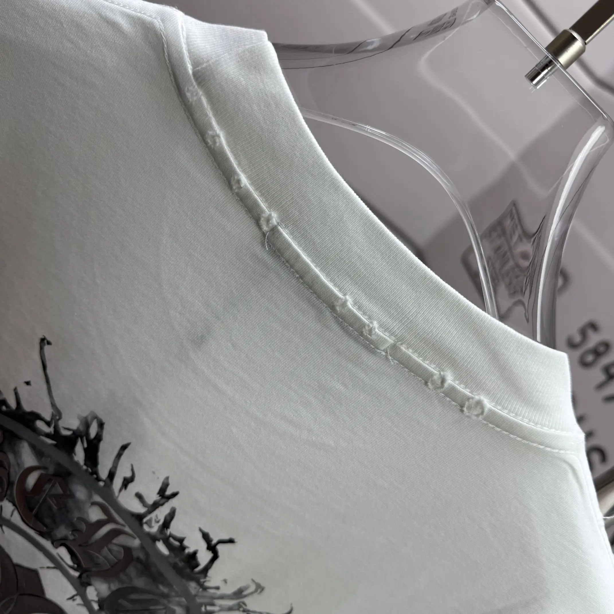 Distressed Graphic Print Cotton T-Shirt D15015525 — view 8
