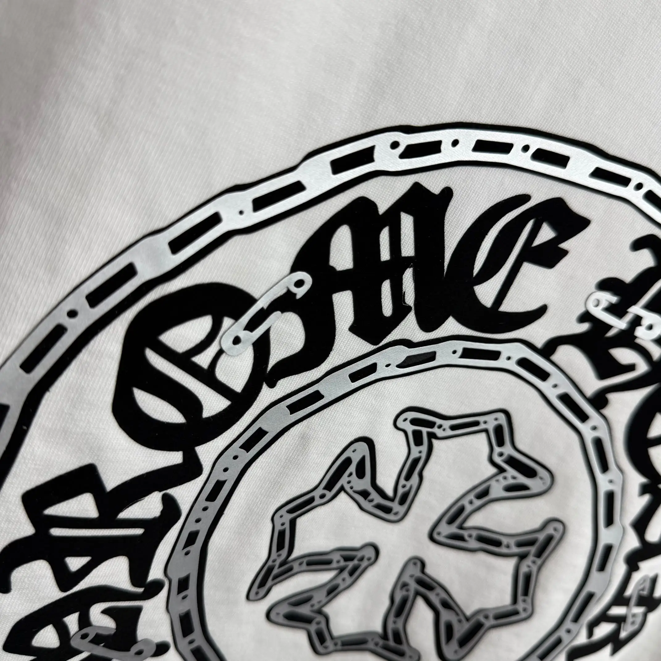Logo Graphic Distressed Cotton T-Shirt D15012518 — view 7