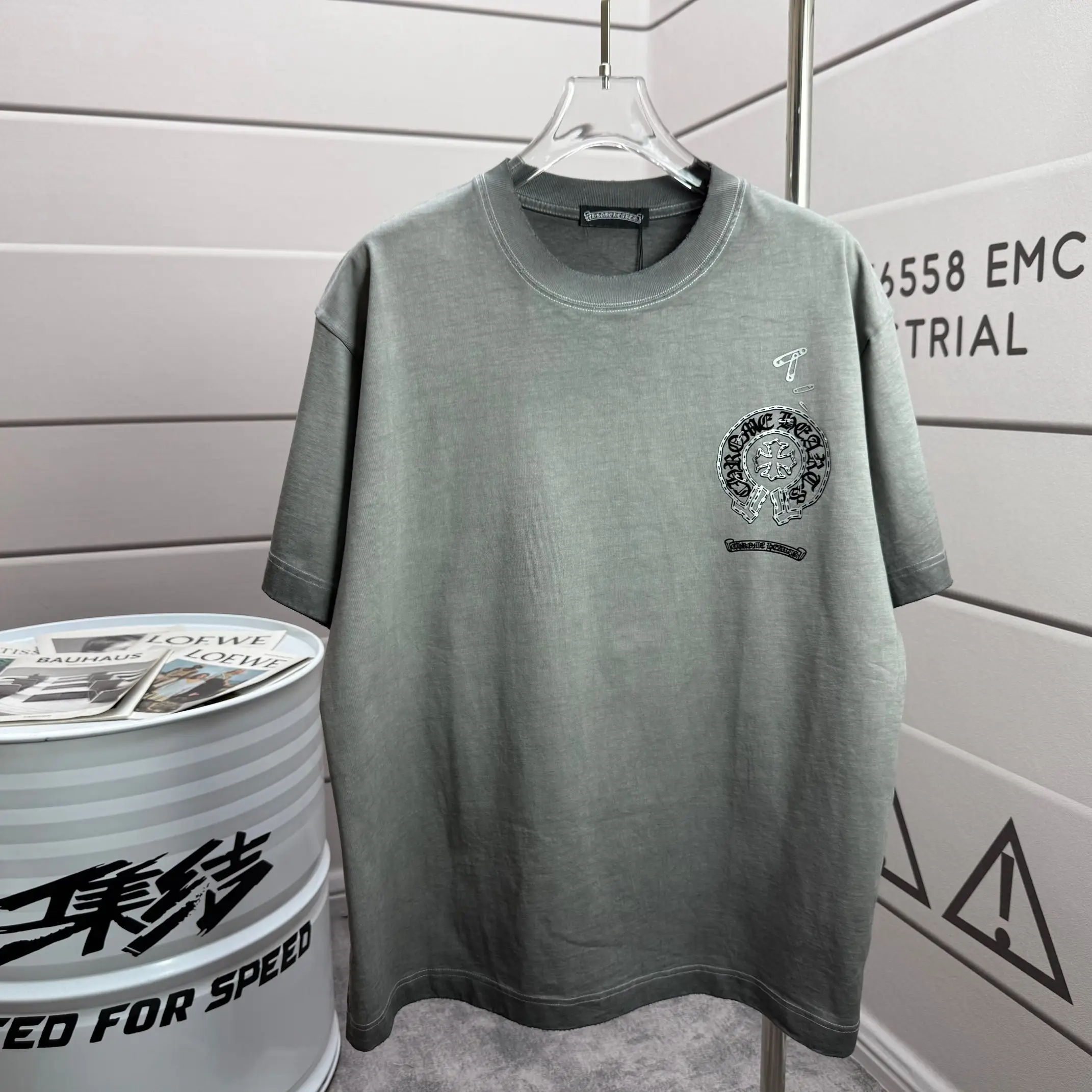 Logo Graphic Washed Cotton T-Shirt D15012520