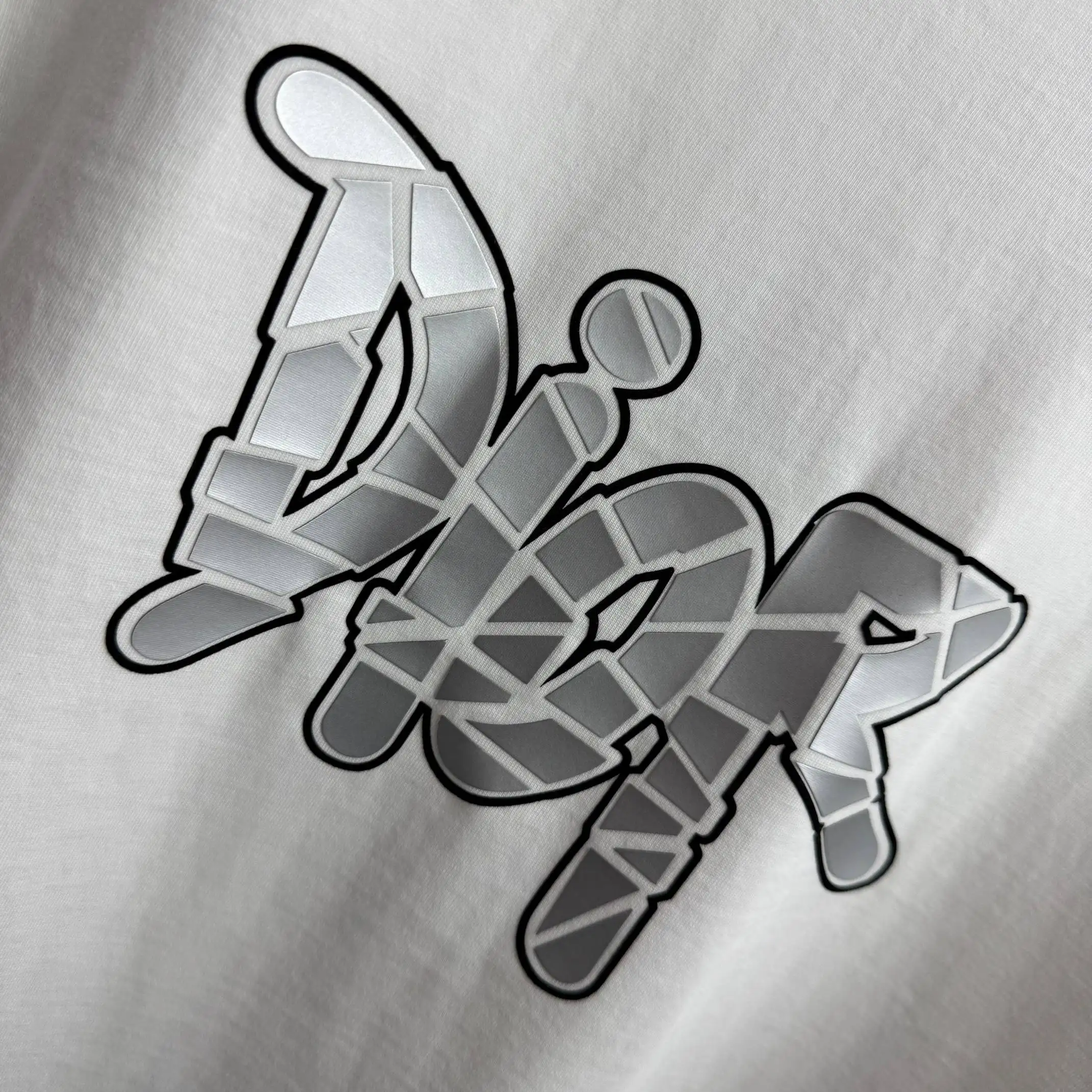 Distressed Logo Graphic T-Shirt D15015555 — view 5