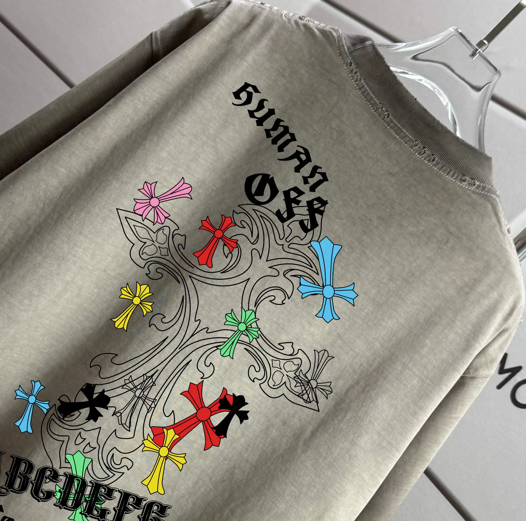 Distressed Logo Graphic T-Shirt D16013267 — view 3