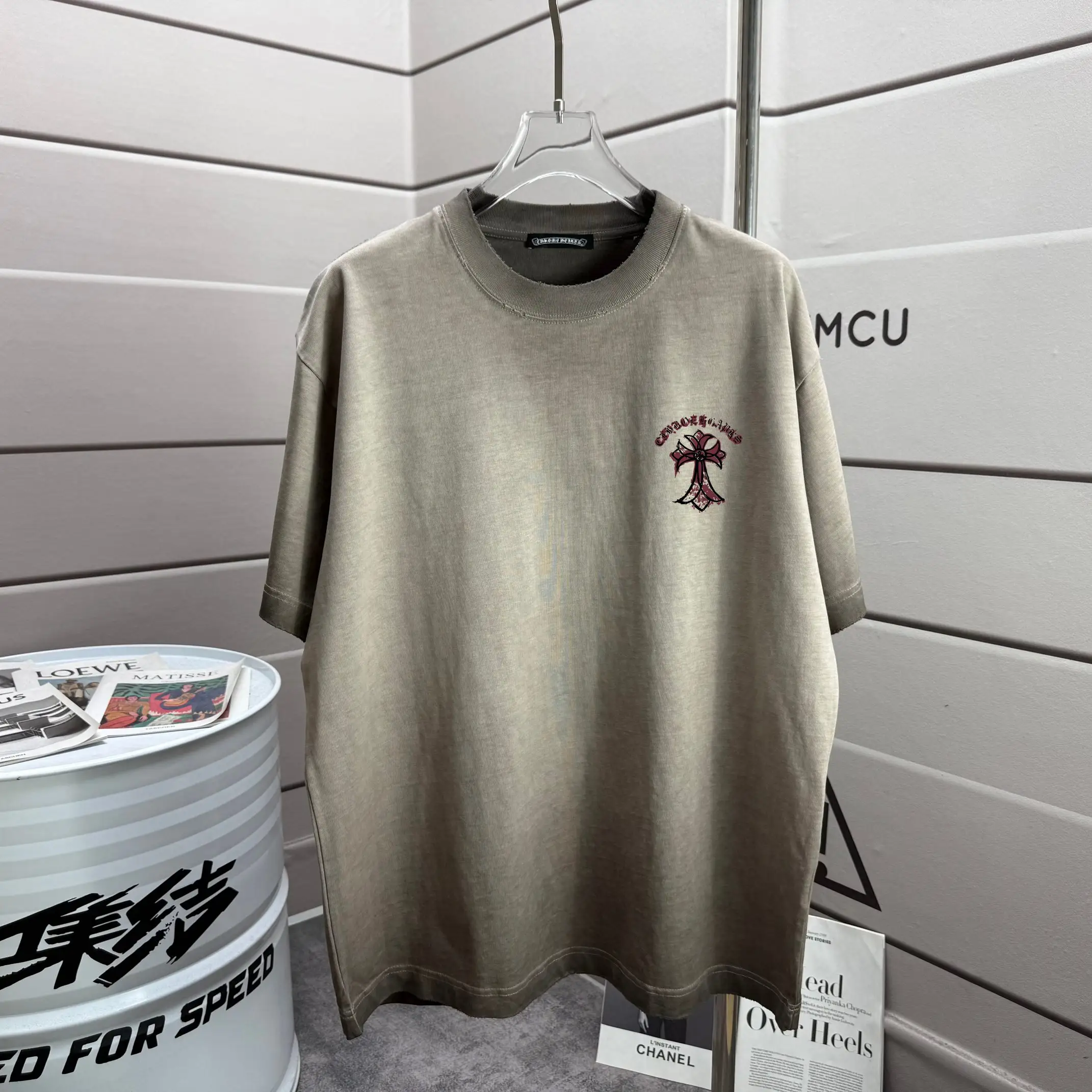 Distressed Washed Cotton Graphic T-Shirt D16013275 — view 2