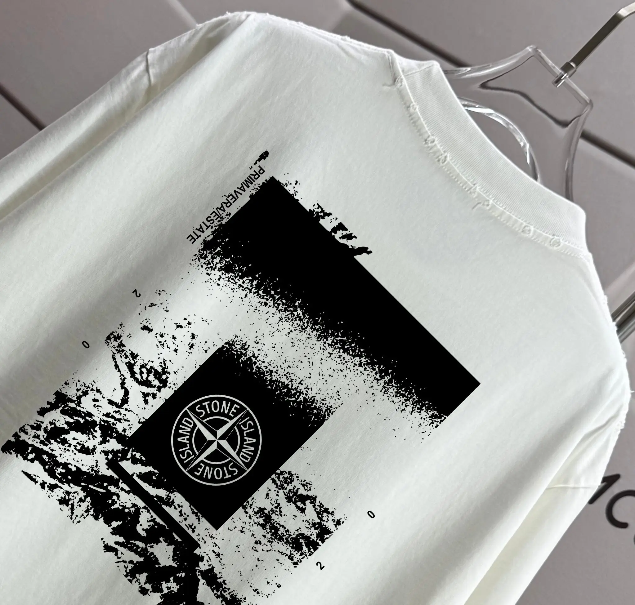 Distressed Graphic Print Cotton T-Shirt D16013284 — view 3