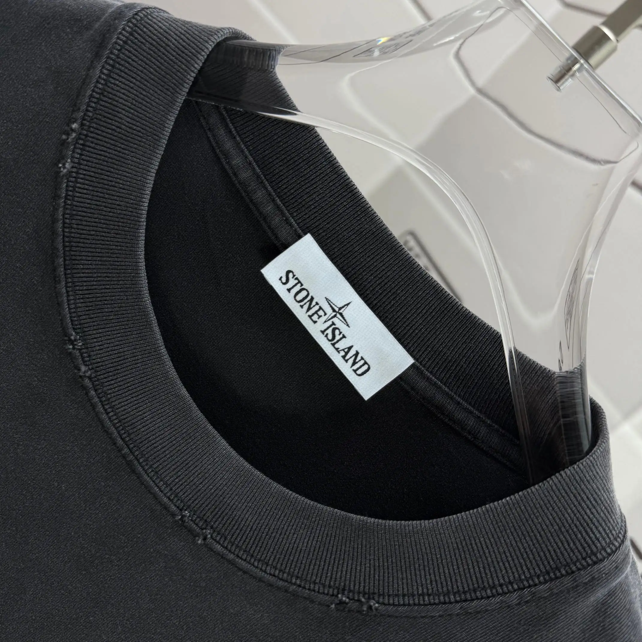 Distressed Logo Graphic Cotton T-Shirt D16013308 — view 5