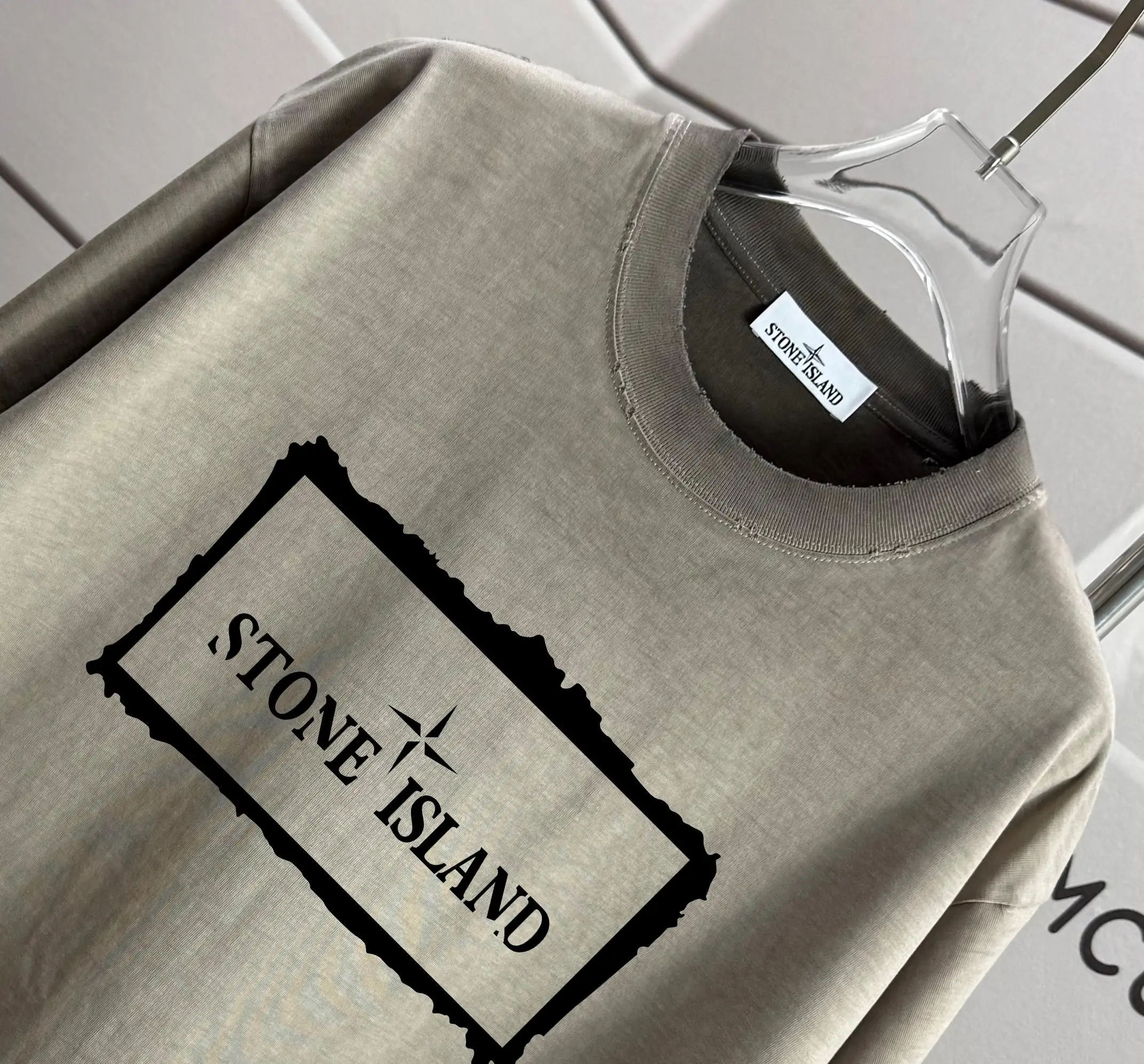 Logo Print Distressed Cotton T-Shirt D16013291 — view 3