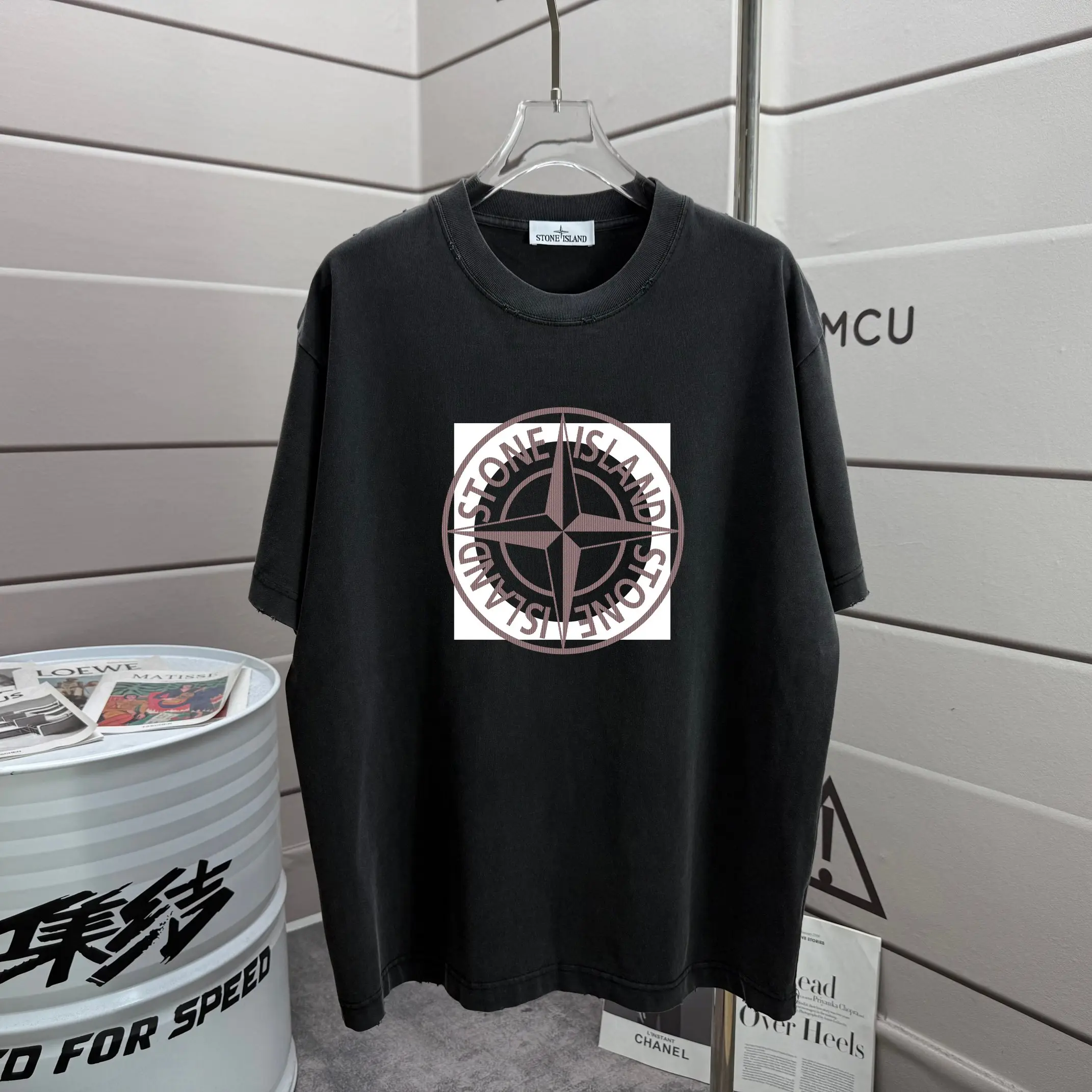 Compass Logo Distressed Cotton T-Shirt D16013304