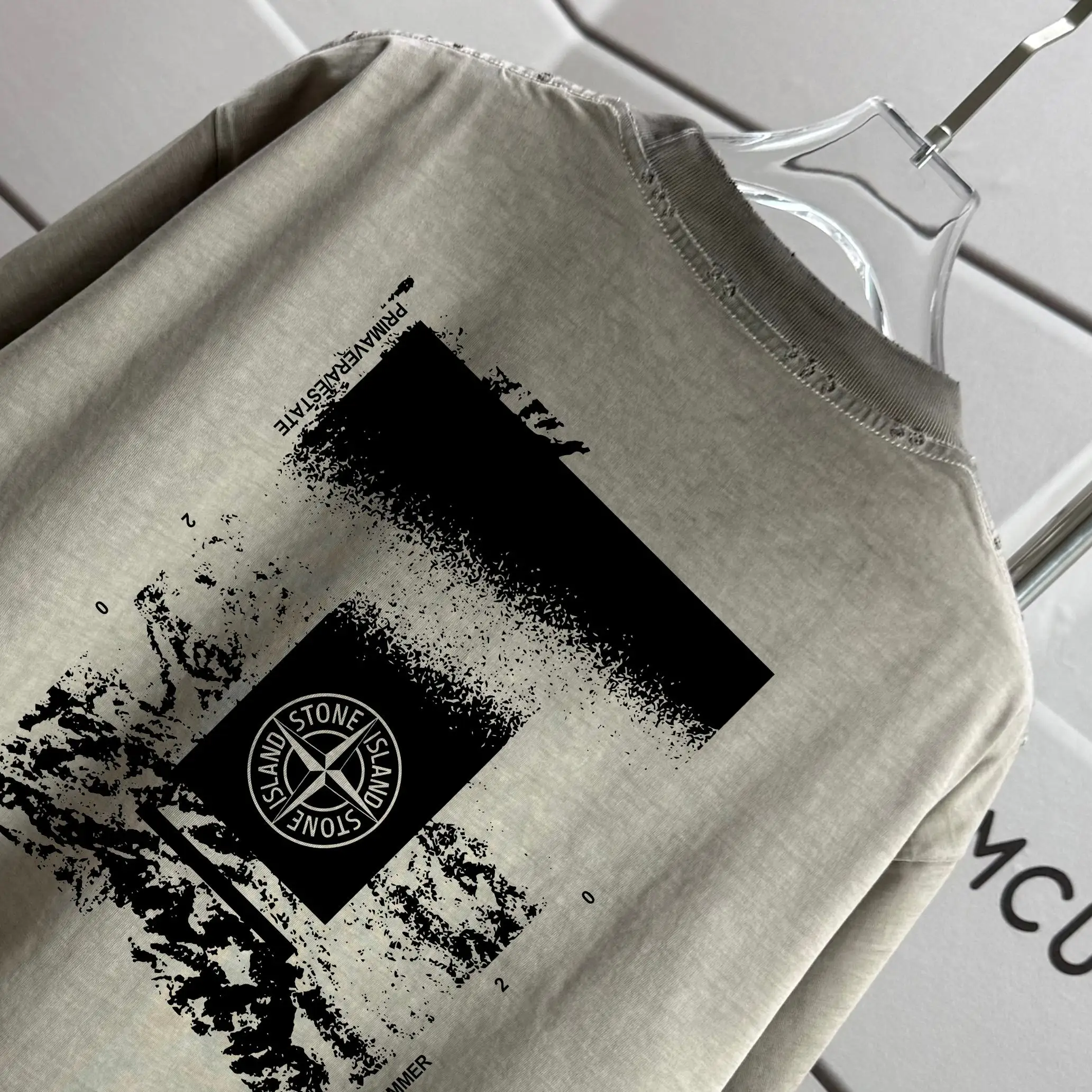 Distressed Graphic Print Cotton T-Shirt D16013287 — view 3
