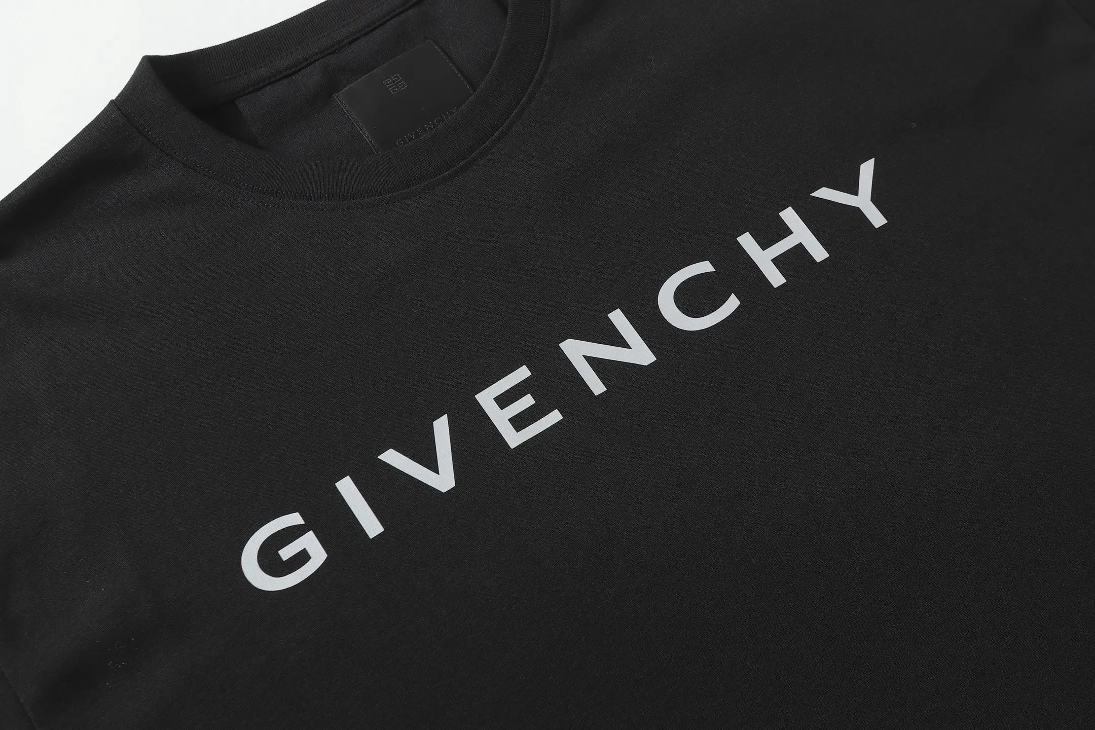 Reflective Logo Oversized Cotton T-Shirt D9014119 — view 4