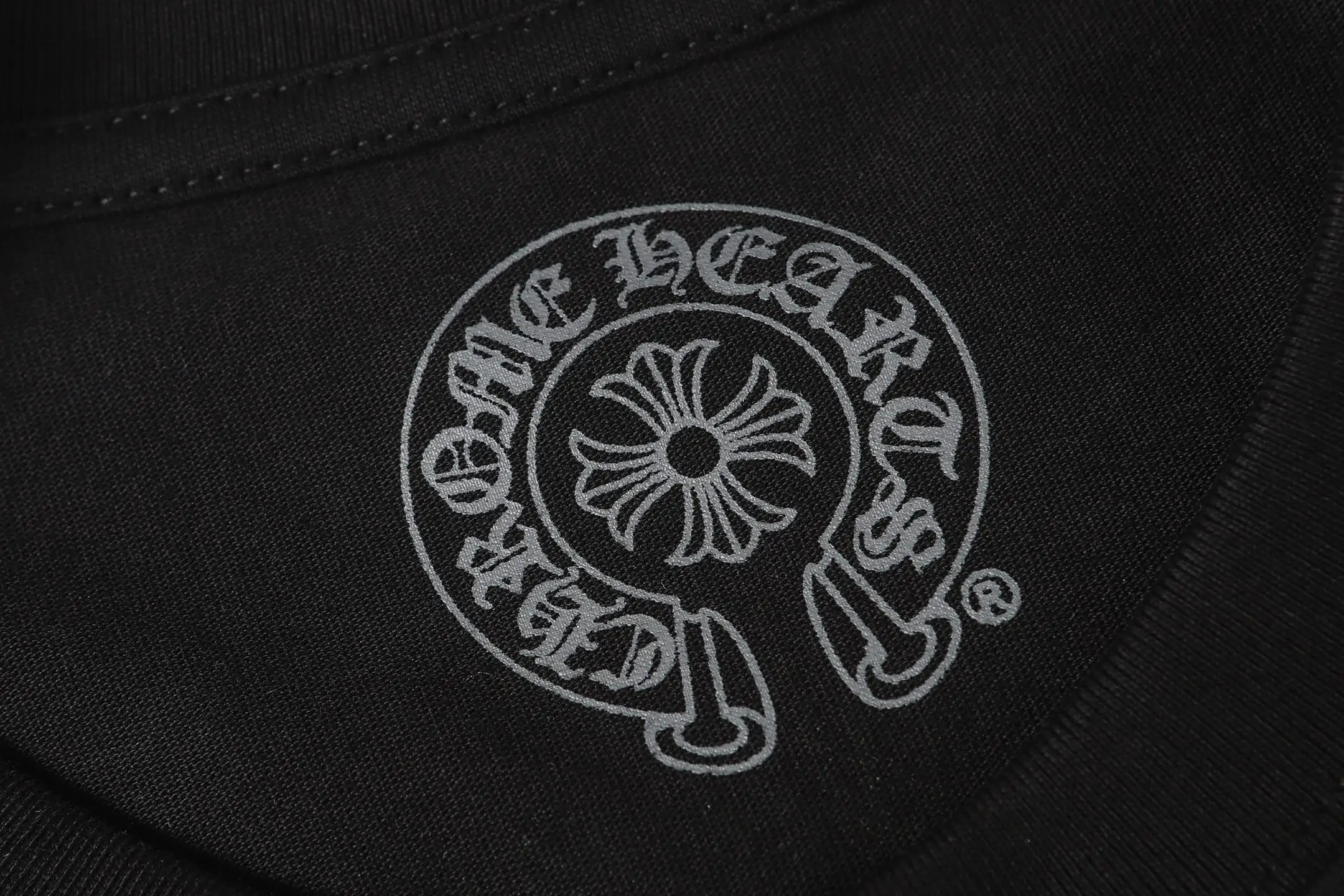 Chrome Hearts Multi-Cross Graphic Pocket T-Shirt D10013921 — view 5
