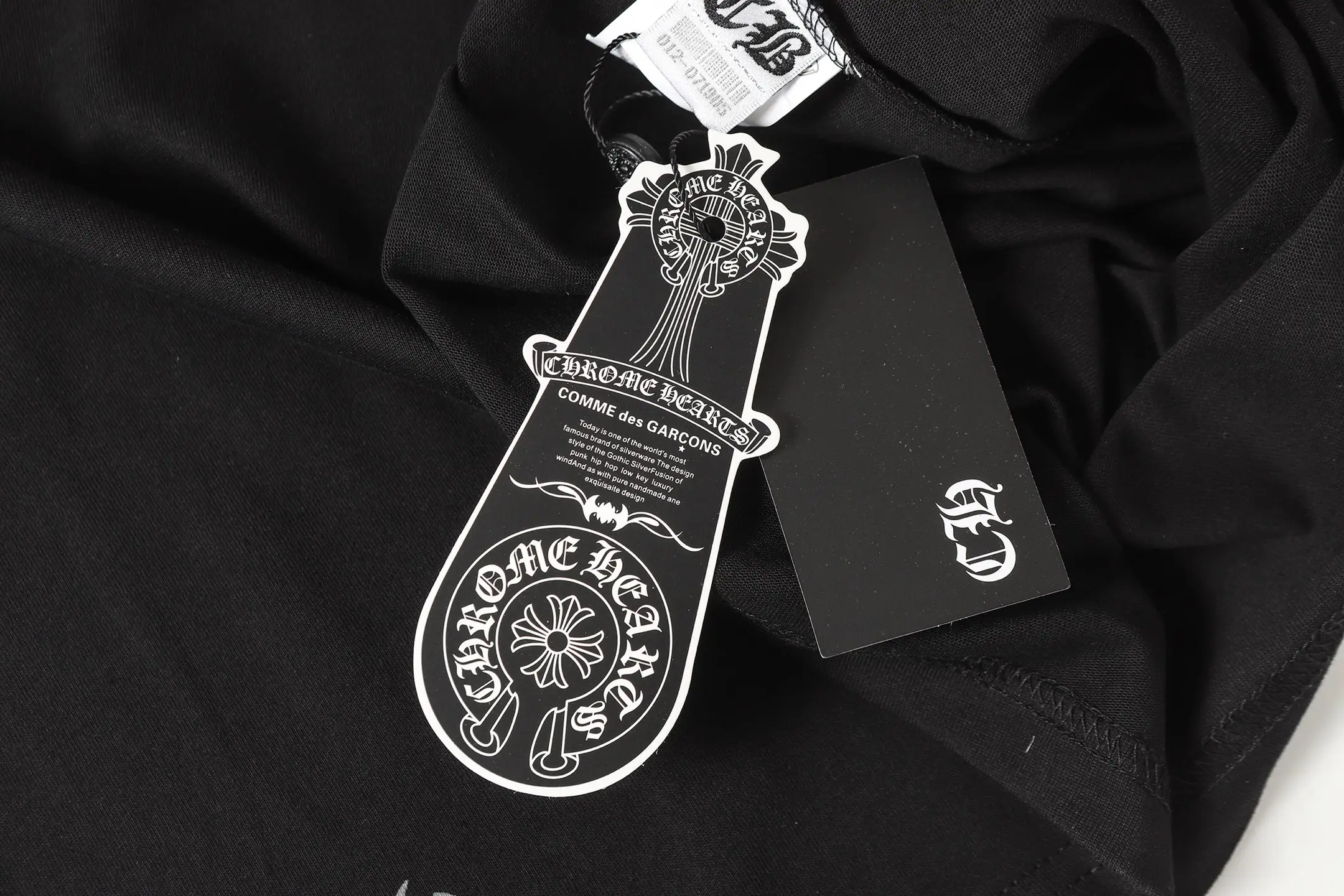 Chrome Hearts Multi-Cross Graphic Pocket T-Shirt D10013921 — view 13