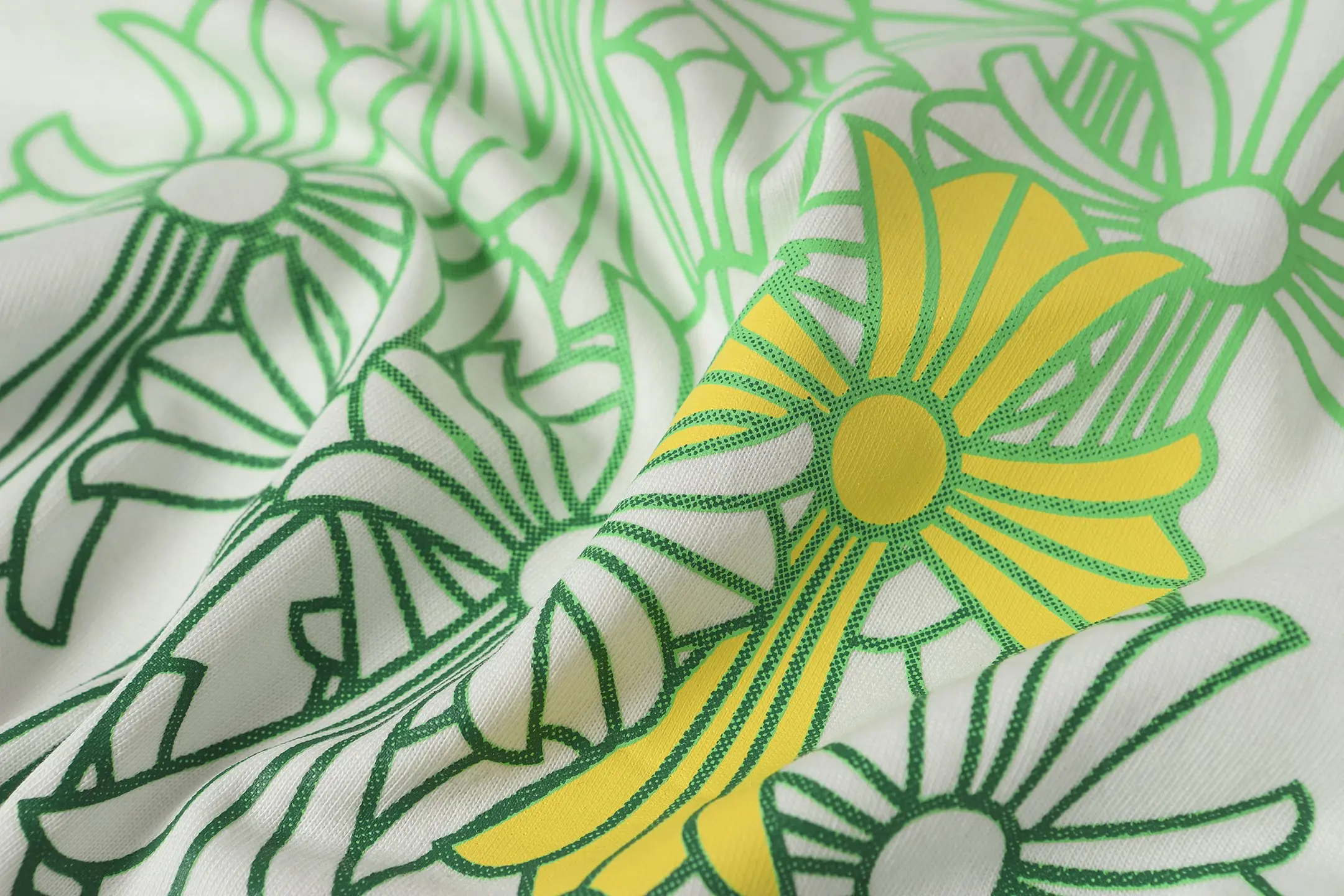 Cross Print Pocket T-Shirt D10013920 — view 10