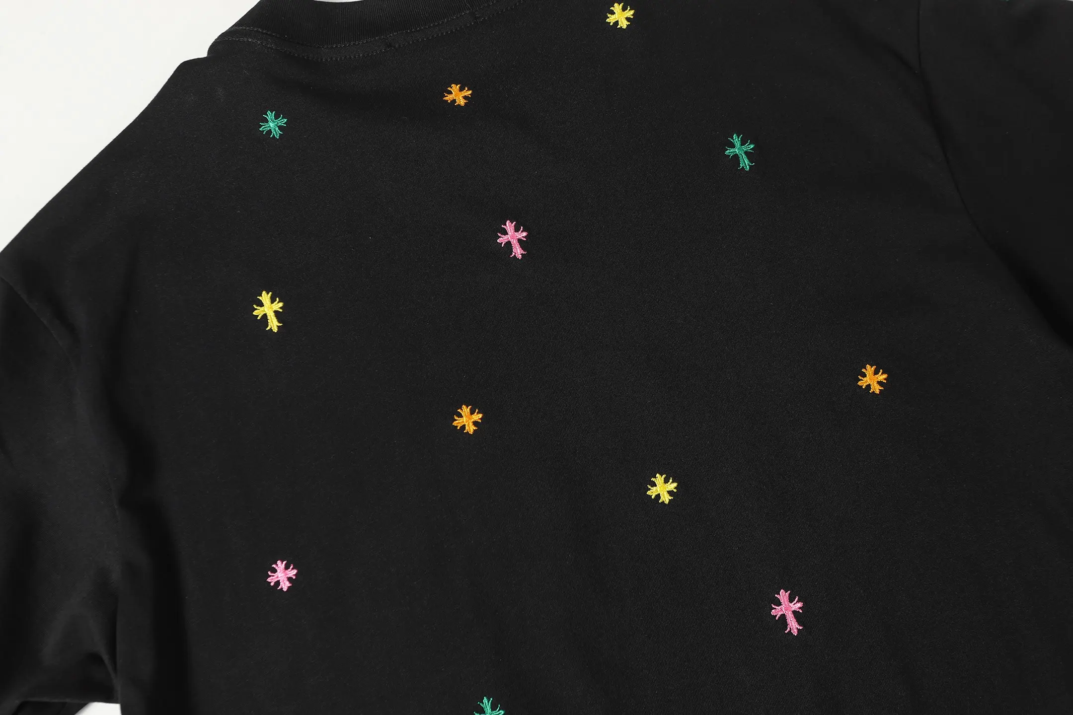 Embroidered Cross Patch Oversized T-Shirt D10013929 — view 6