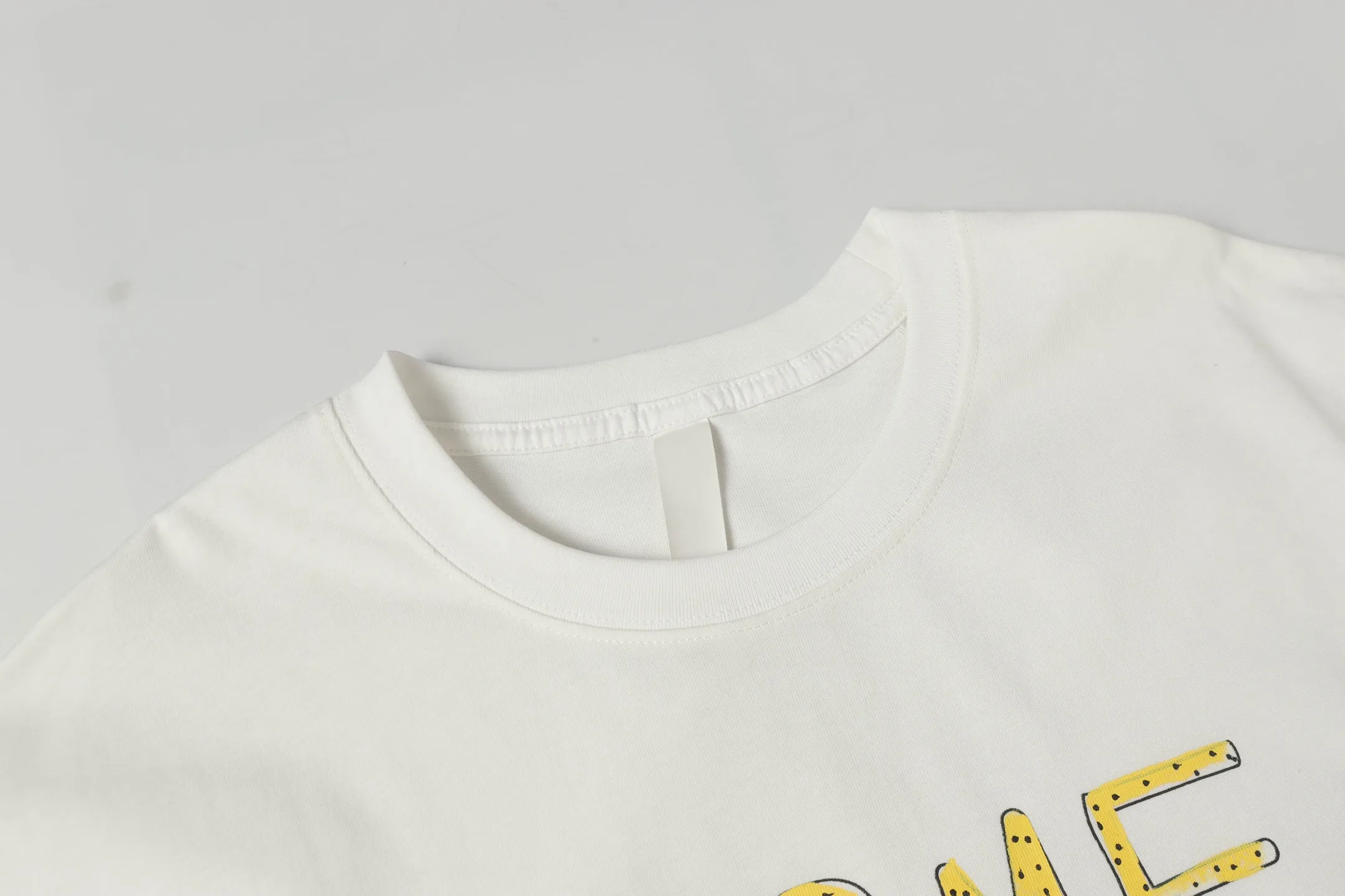Graffiti Print Cotton T-Shirt D10514036 — view 3