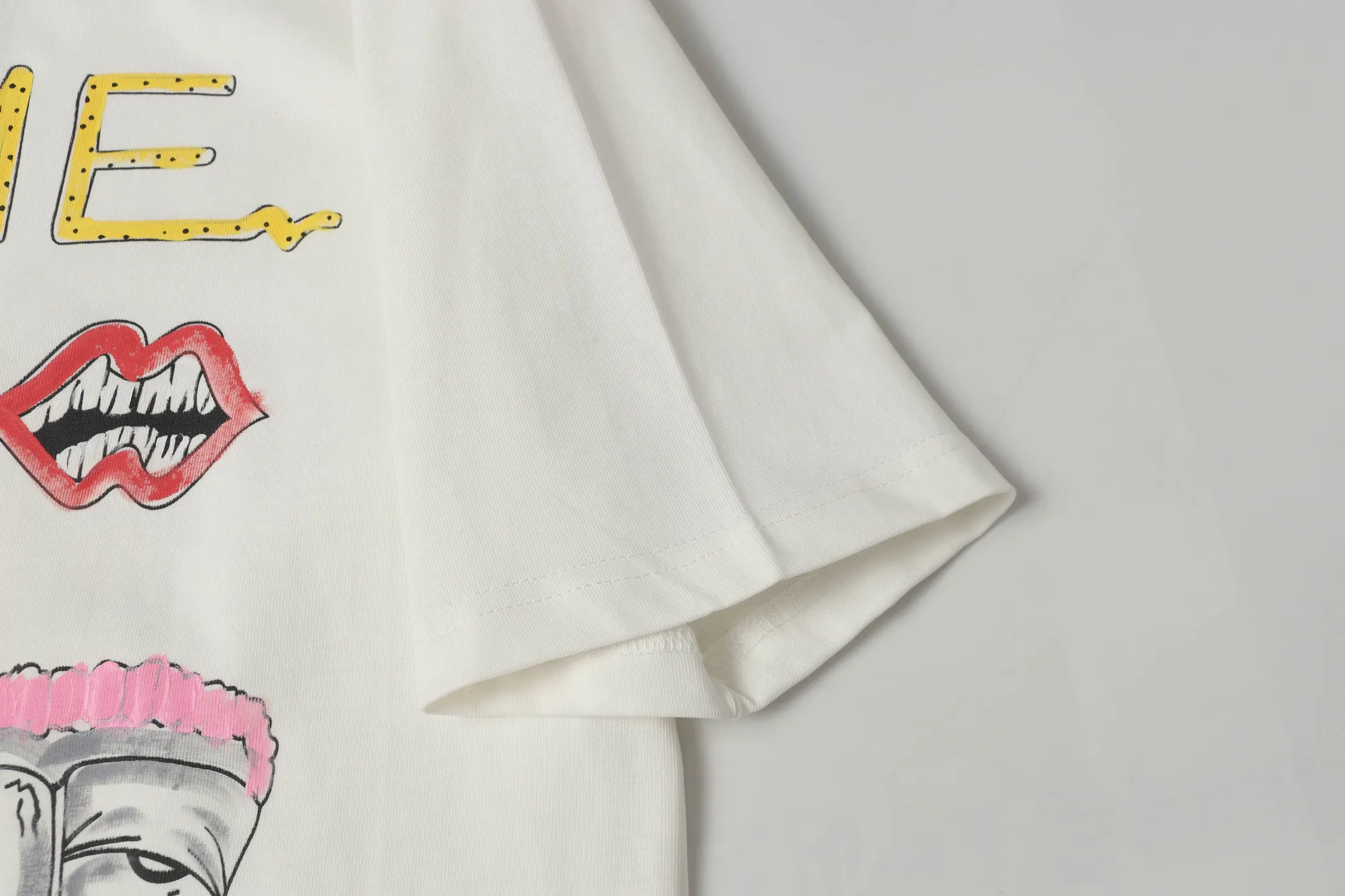 Graffiti Print Cotton T-Shirt D10514036 — view 7