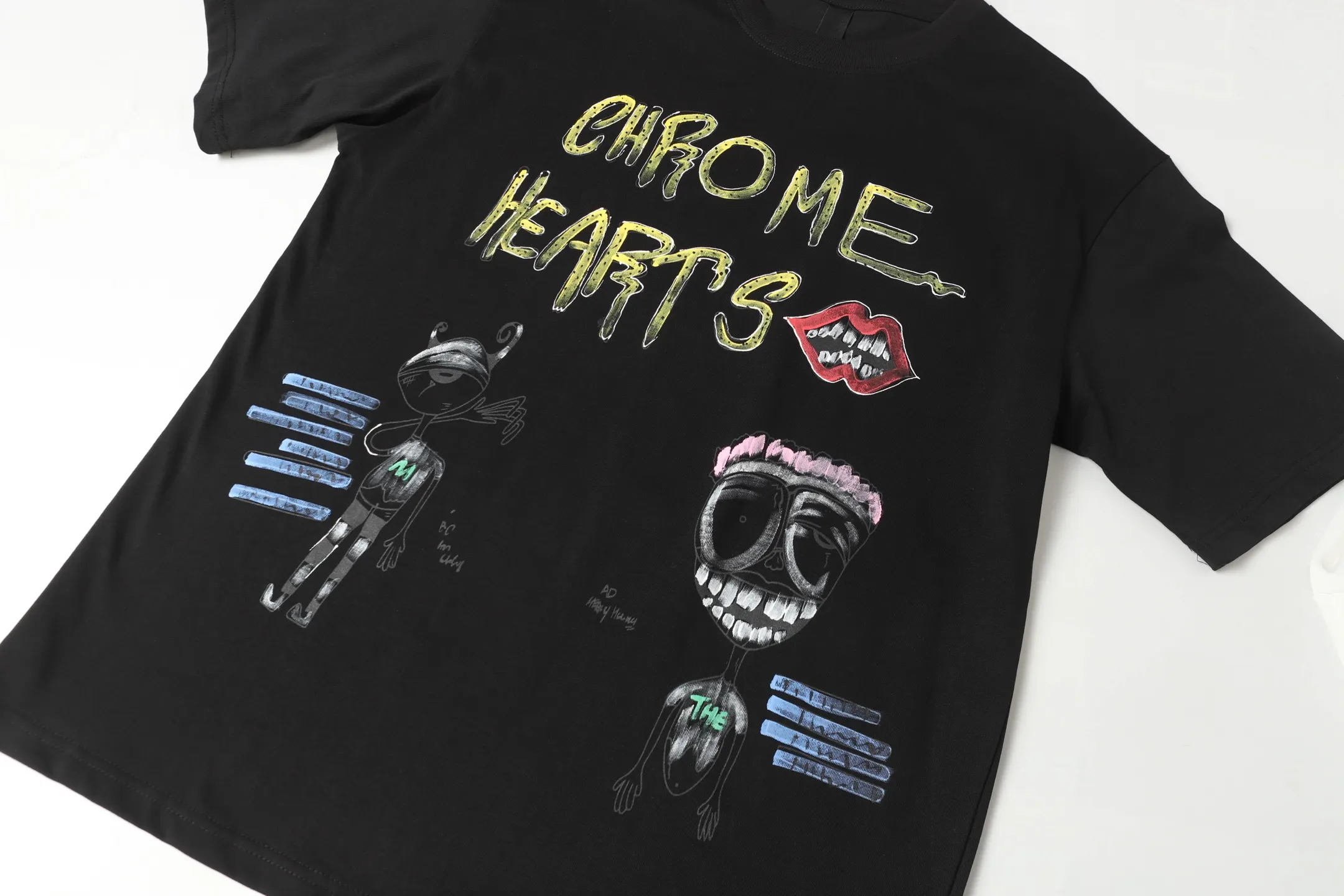 Graffiti Print Oversized Cotton T-Shirt D10514037 — view 4